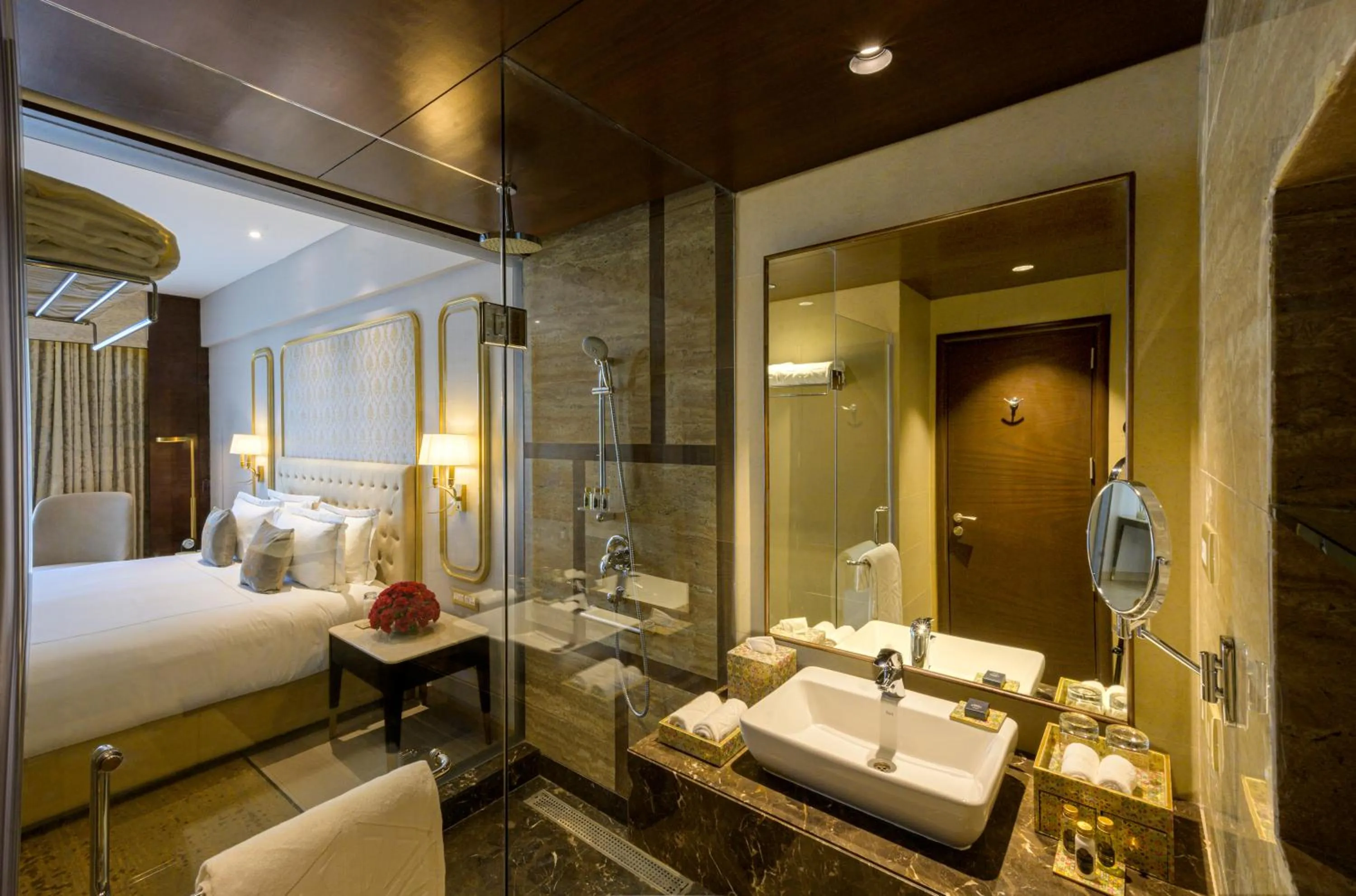 Bathroom, Bed in Taj Gandhinagar Resort and Spa