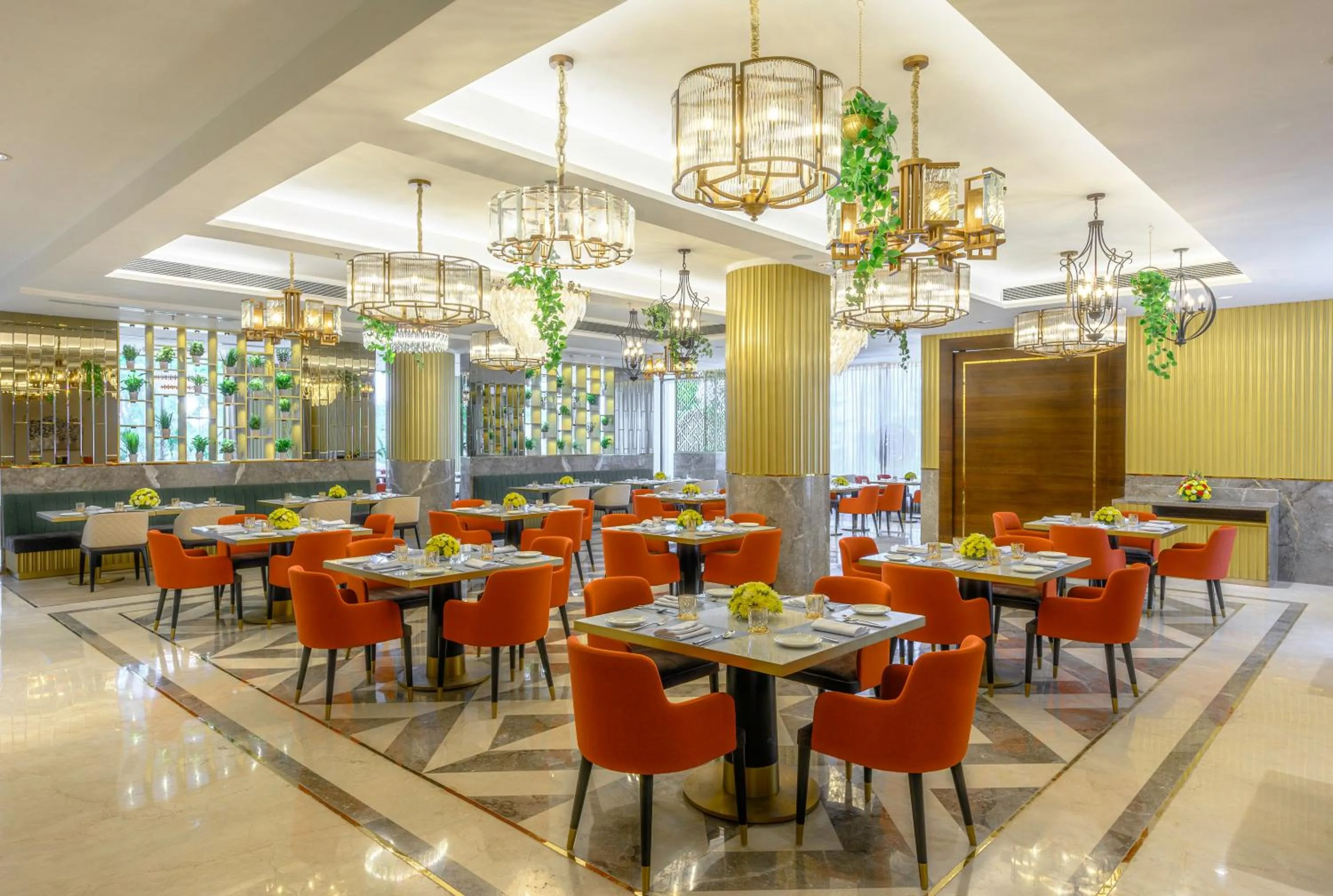 Restaurant/places to eat in Taj Gandhinagar Resort and Spa