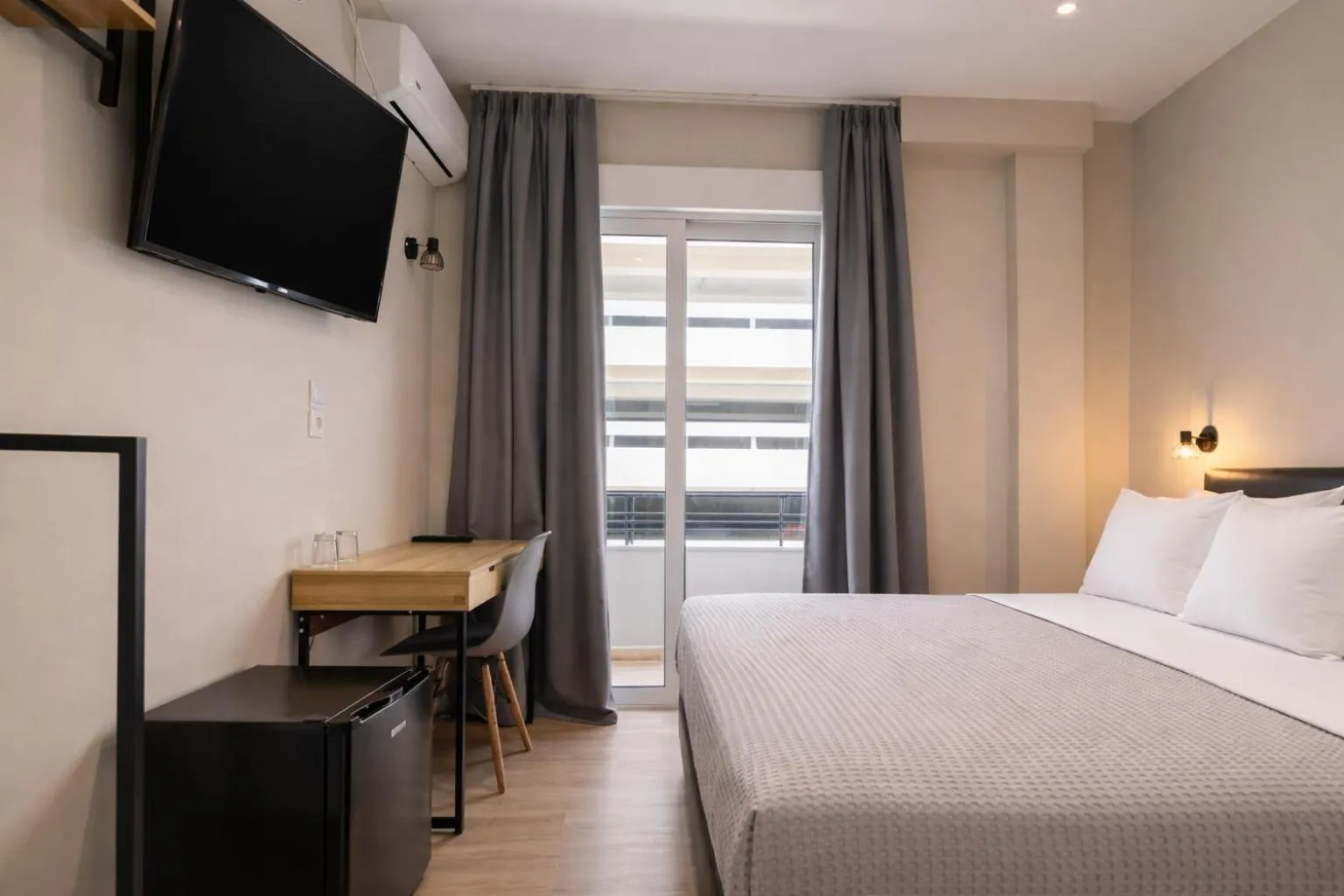 Bedroom, Bed in New Amaryllis Hotel