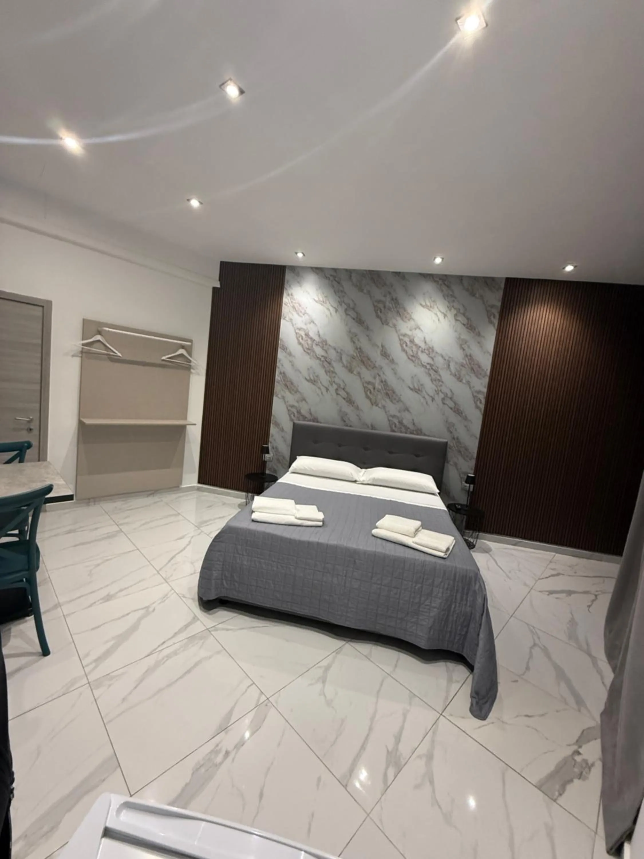 Bed in Fly Home 2