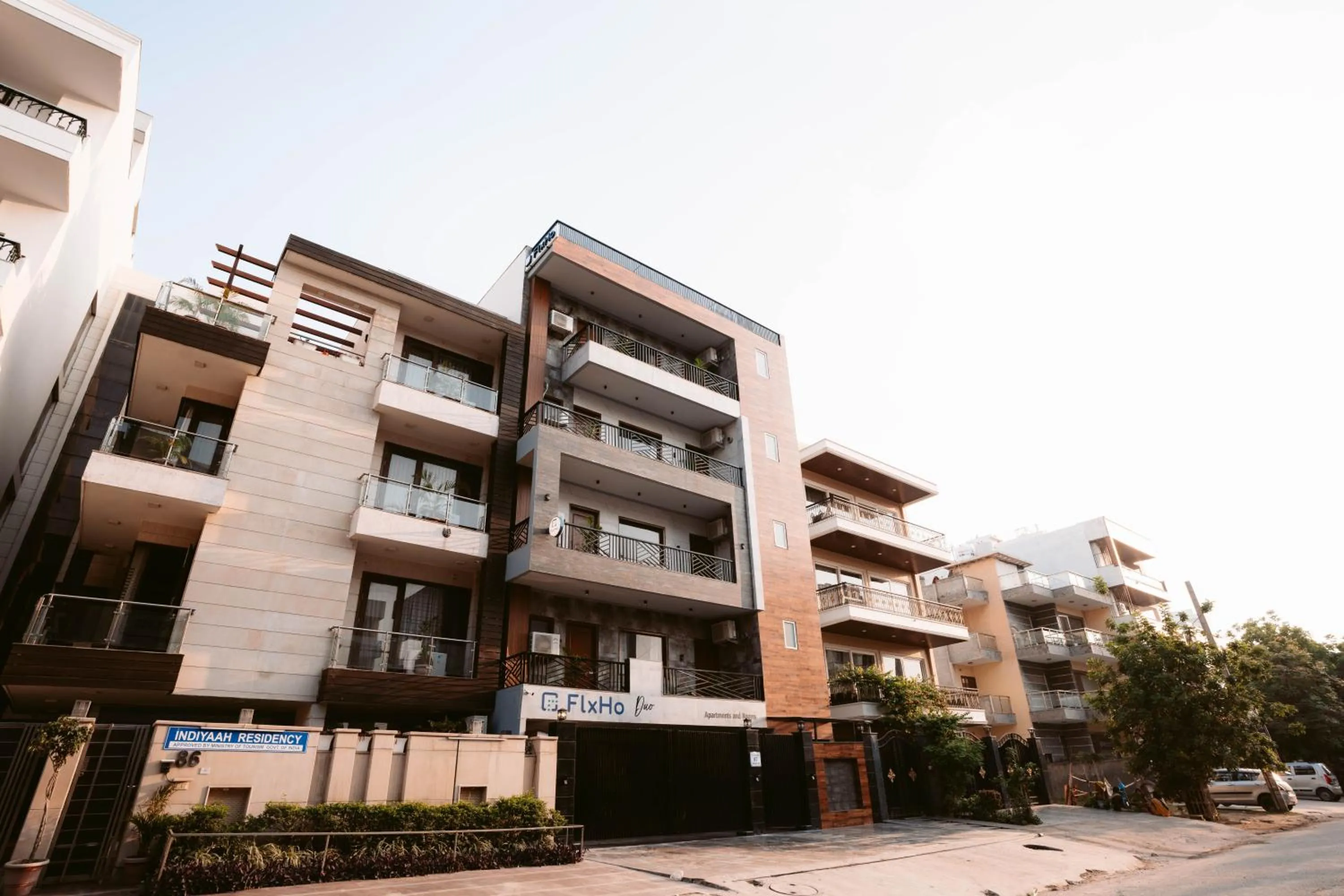 Facade/entrance in FlxHo Duo - Serviced Apartment & Rooms - Golf Course Road