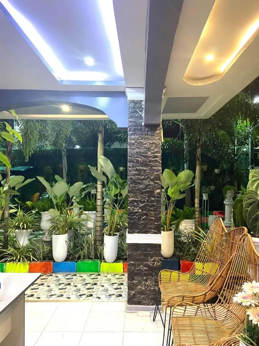 Patio in The VeeHive Guesthouse