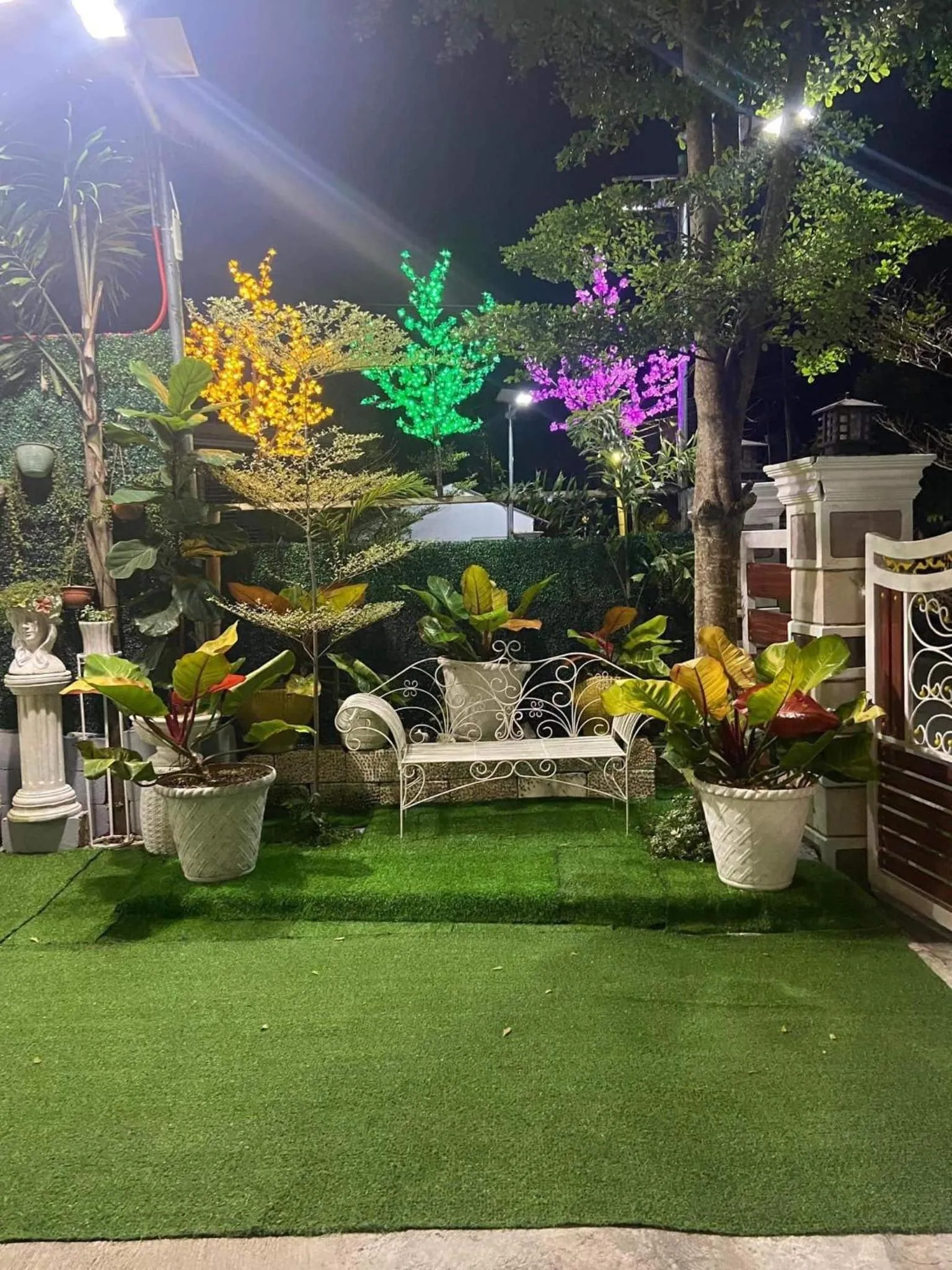 The VeeHive Guesthouse