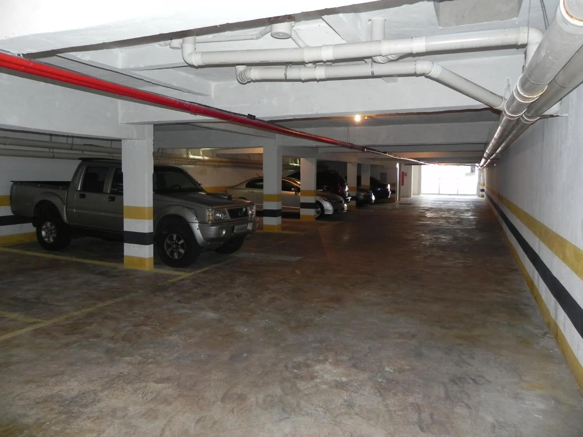 Parking in Cerrado Hotel LTDA