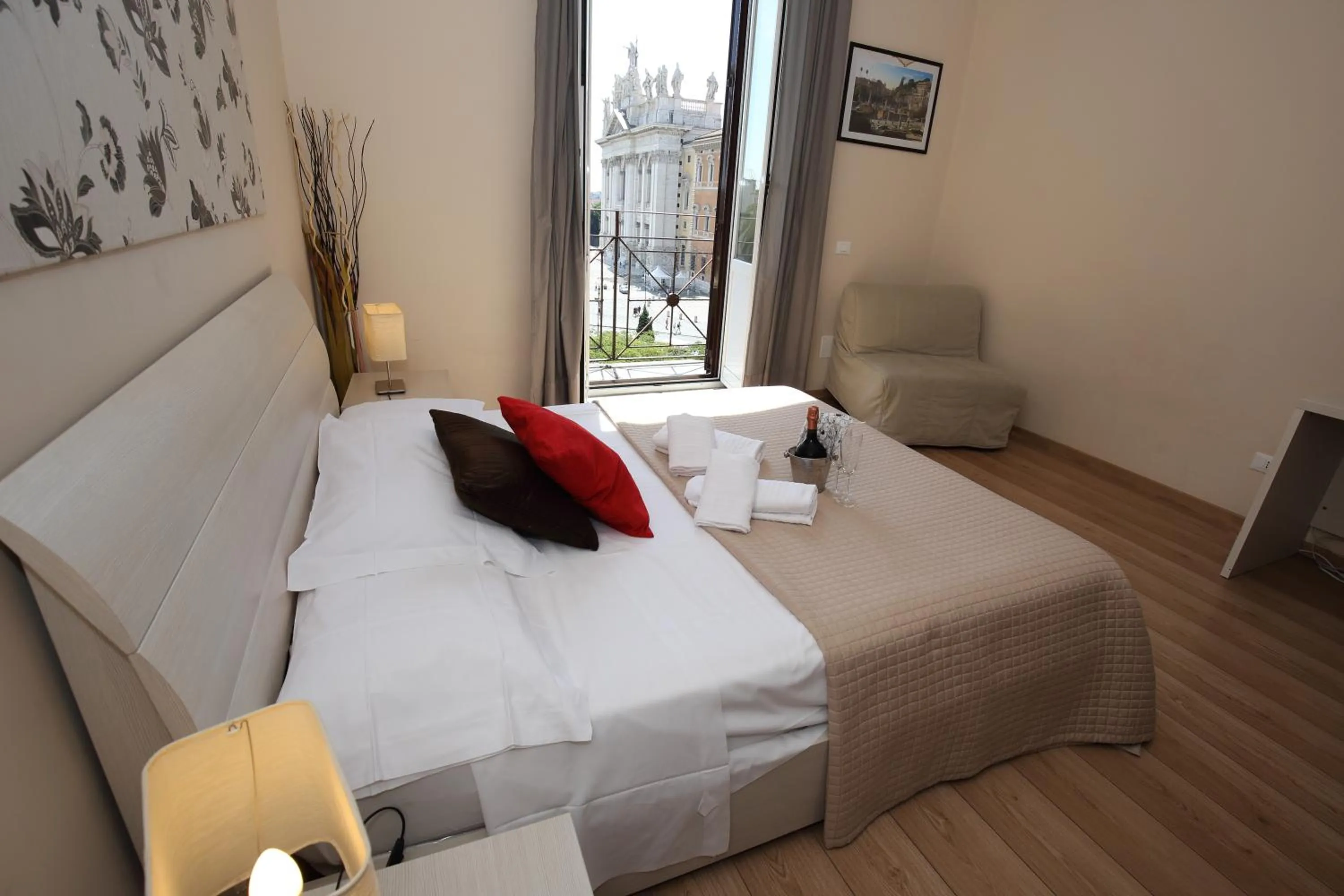 Bed in Aria Rome Rooms