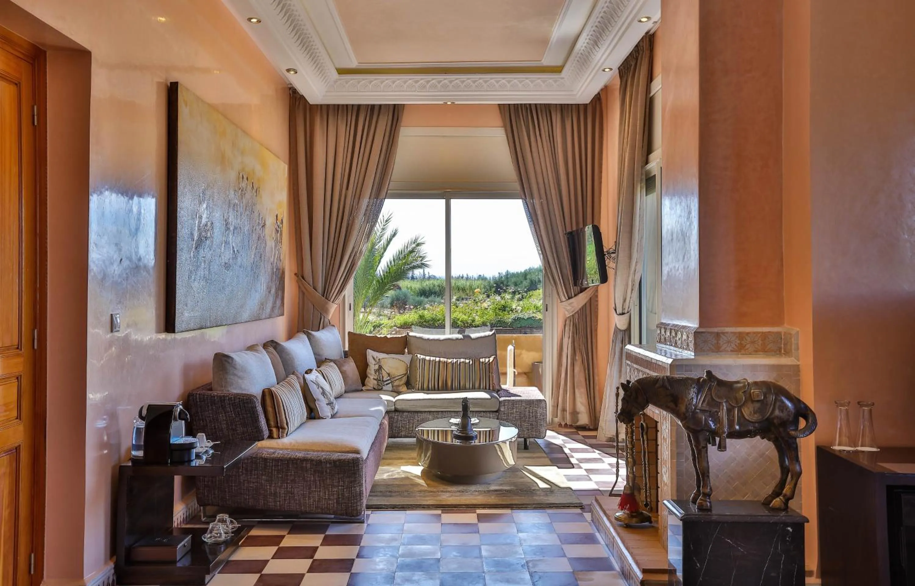 Living room in Palais Amador