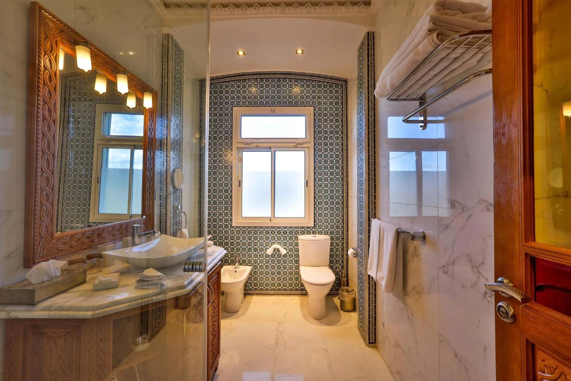 Shower in Palais Amador