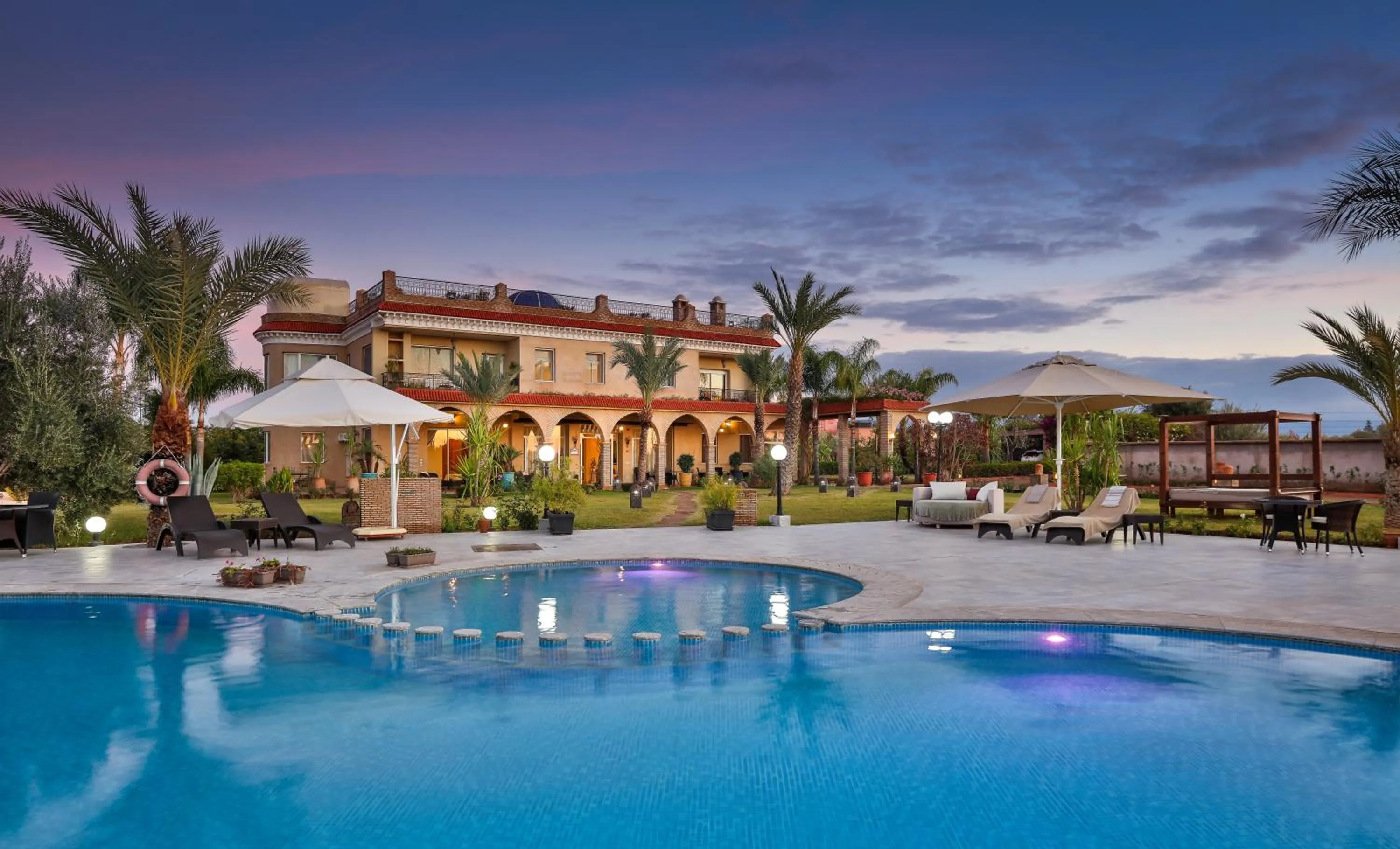 Property building in Palais Amador