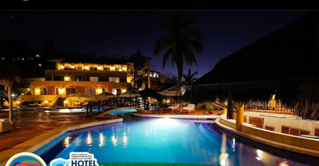 Property building, Swimming Pool in hotel plaza tucanes