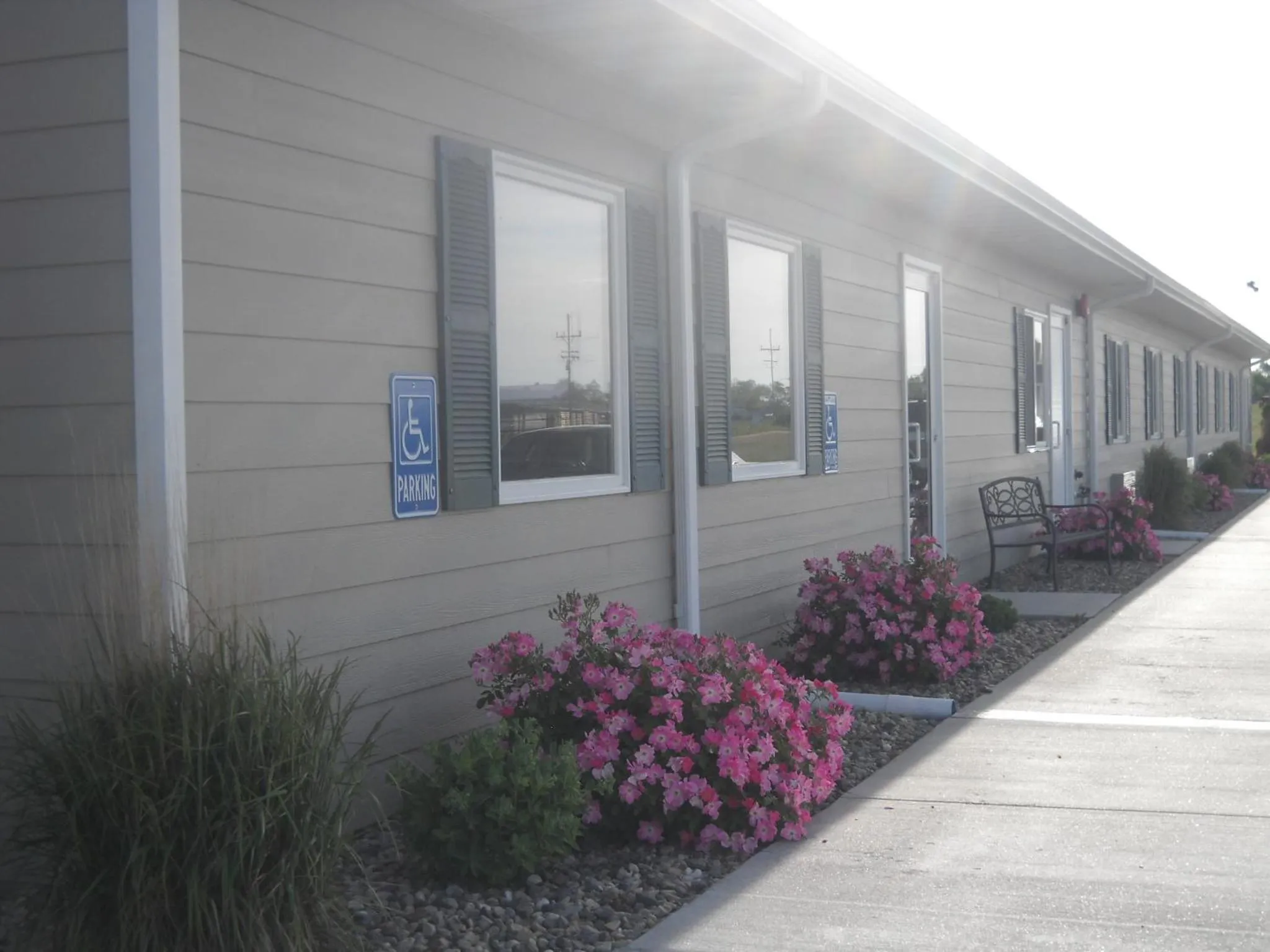 Property building in Sandhills Guest House Motel