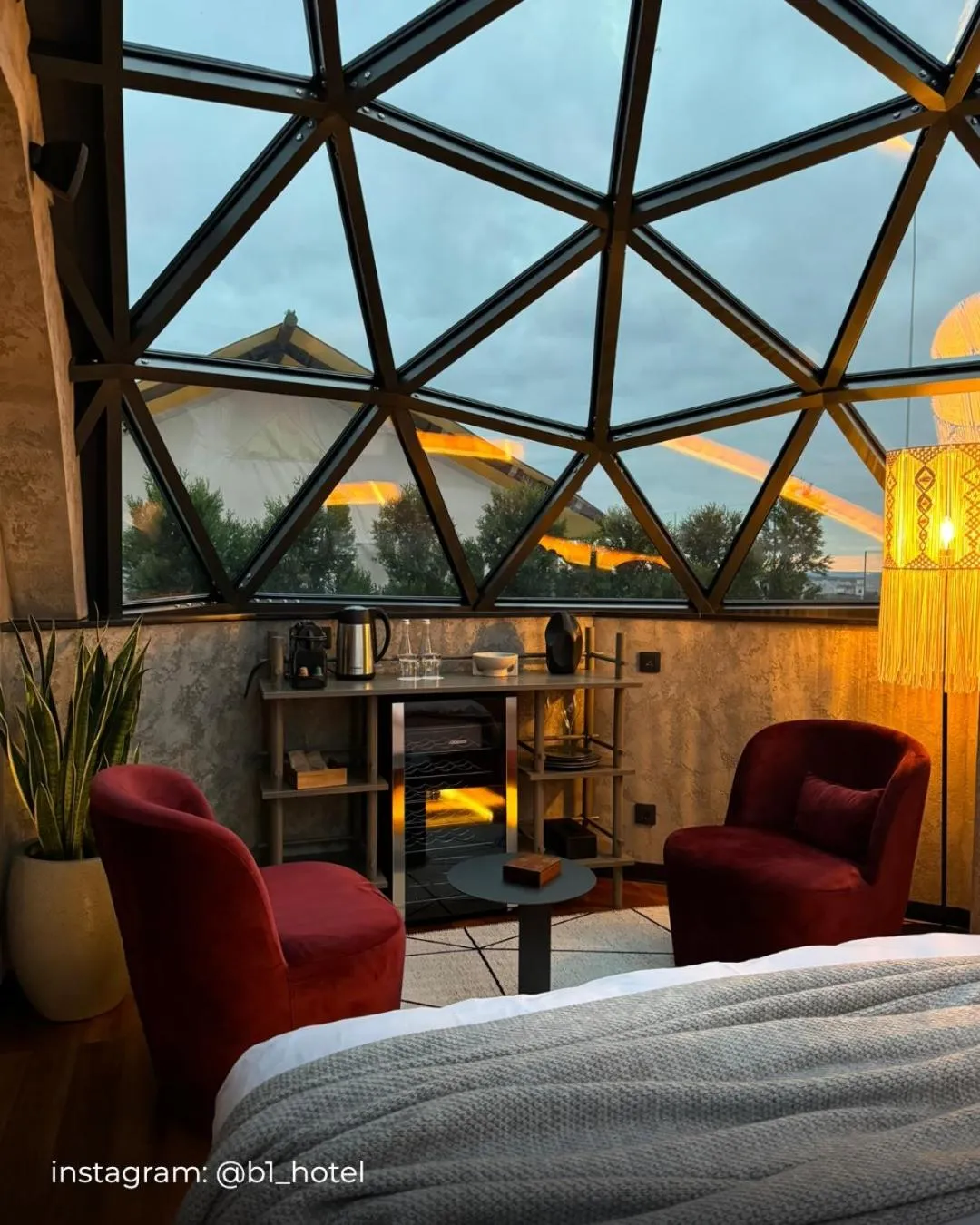 Seating area, Bed in BE THE ONE Hotel