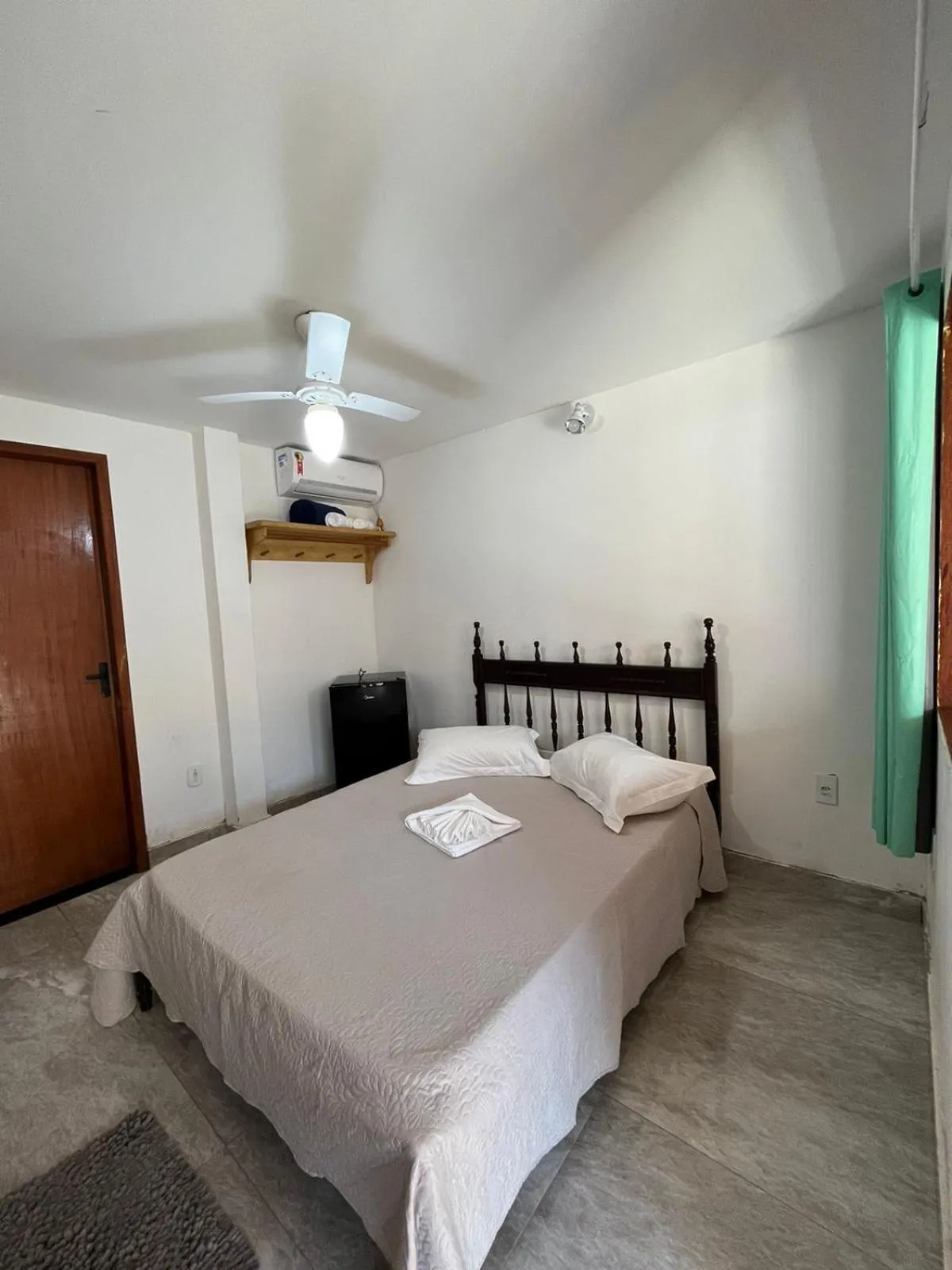 Bedroom, Bed in Pousada Luz da Lua