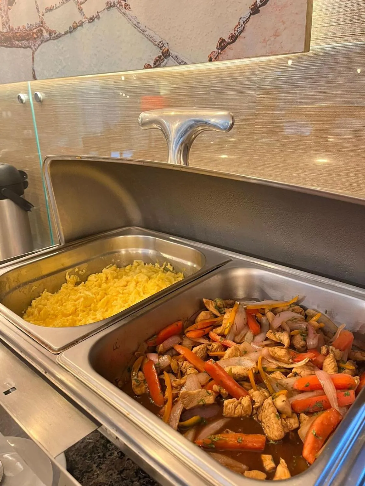 Food and drinks in Hotel El Tambo 2