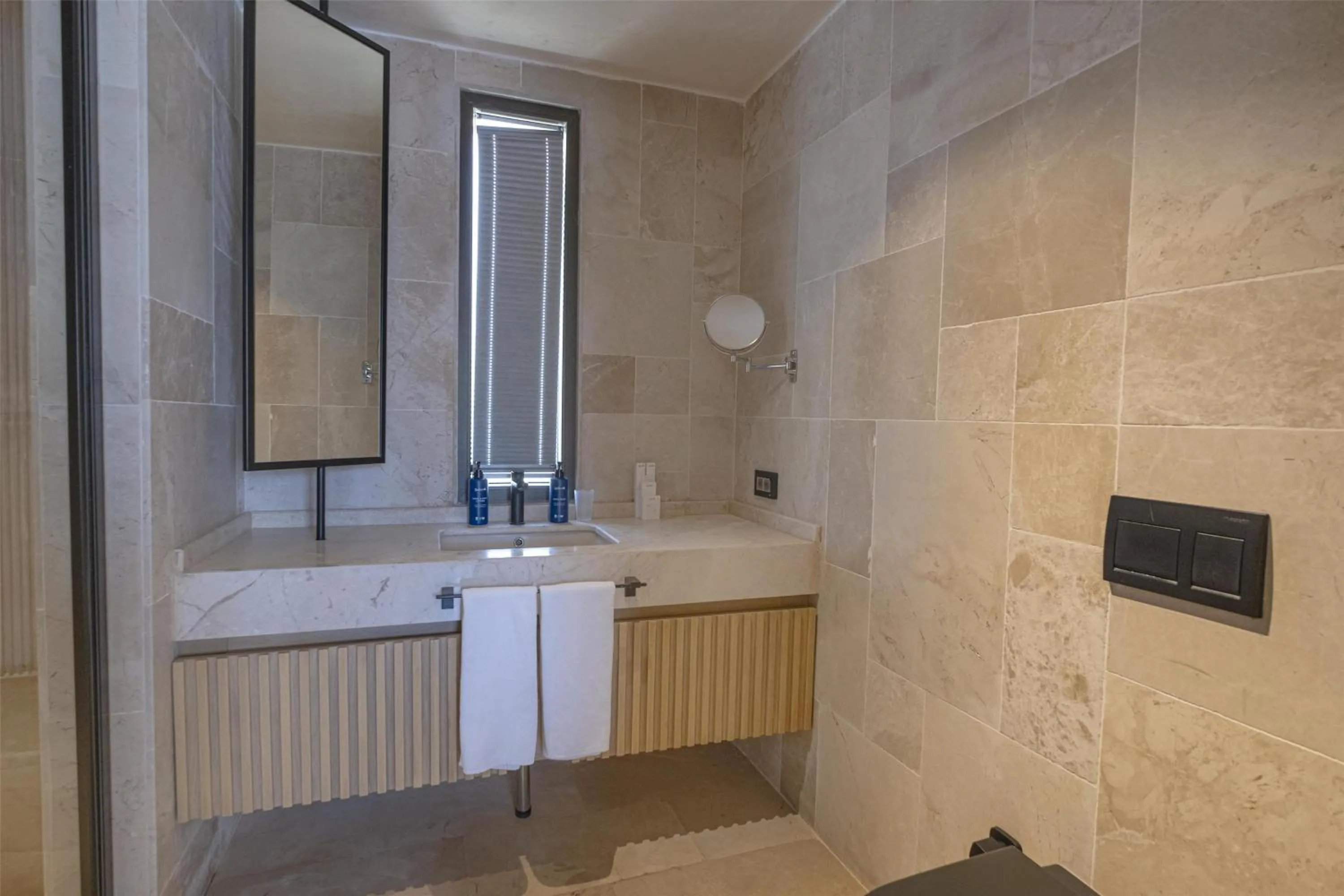 Bathroom in Radisson Blu Hotel, Kas