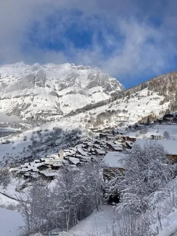 Winter in Haus Rhodania