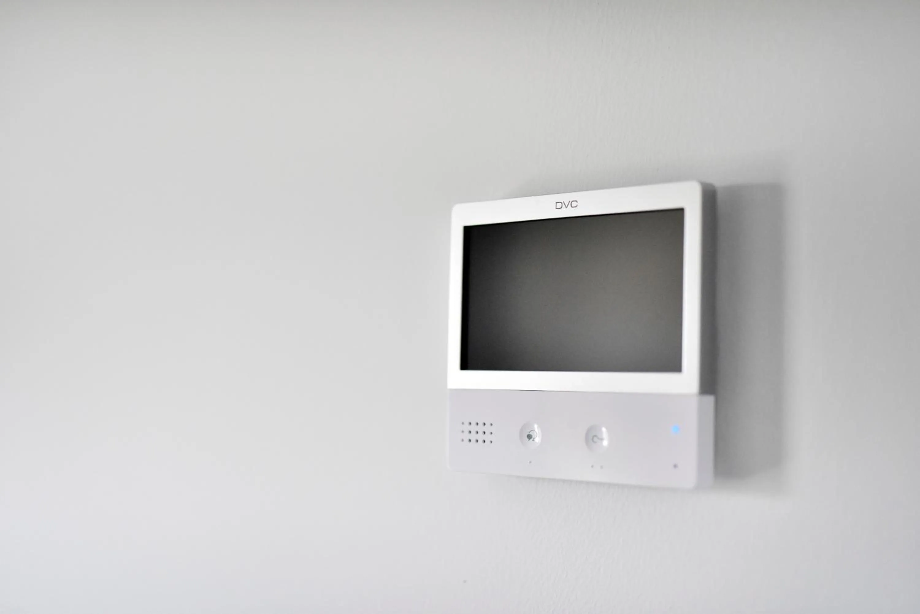 TV and multimedia in Luxury apartment N