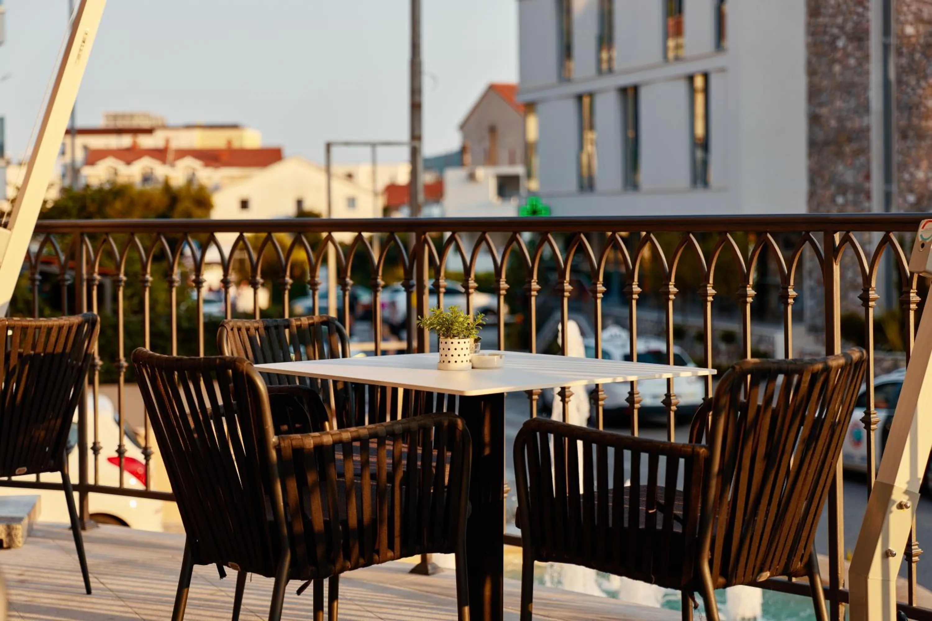 Restaurant/places to eat in Hotel Diplomat by Aycon