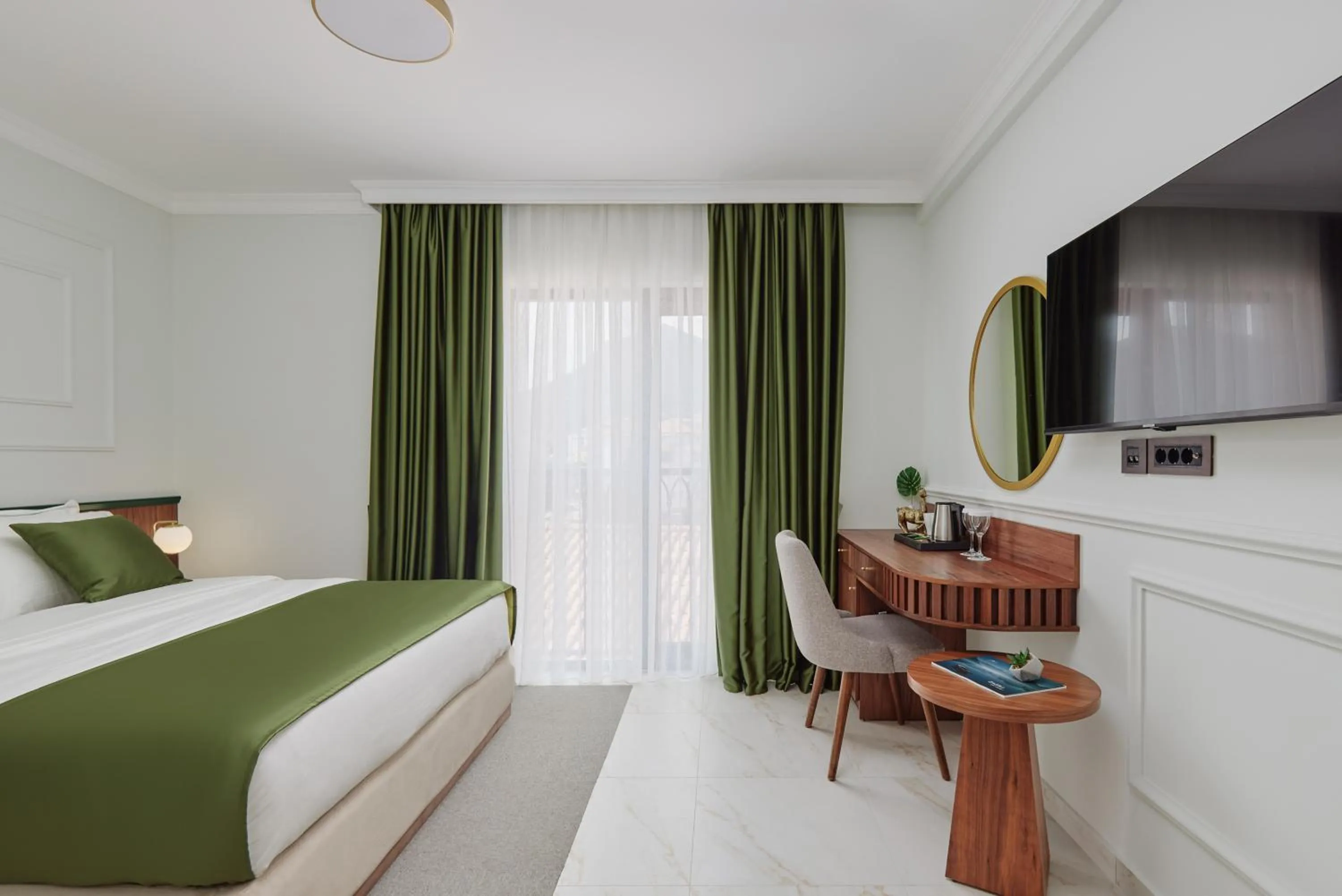 Bedroom, Bed in Hotel Diplomat by Aycon