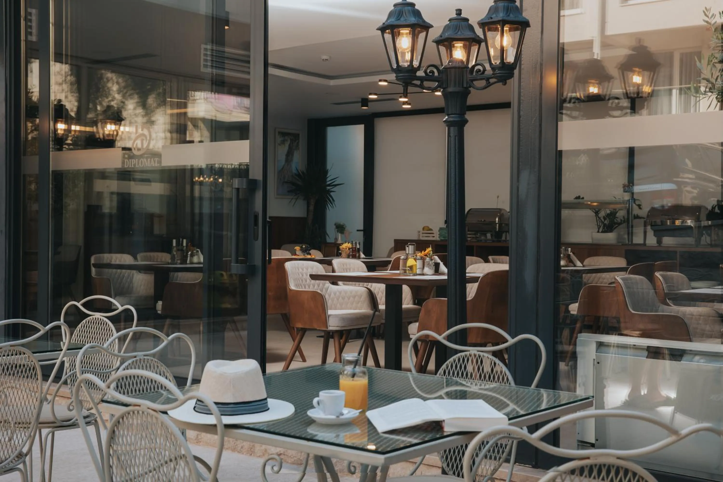 Balcony/Terrace in Hotel Diplomat by Aycon