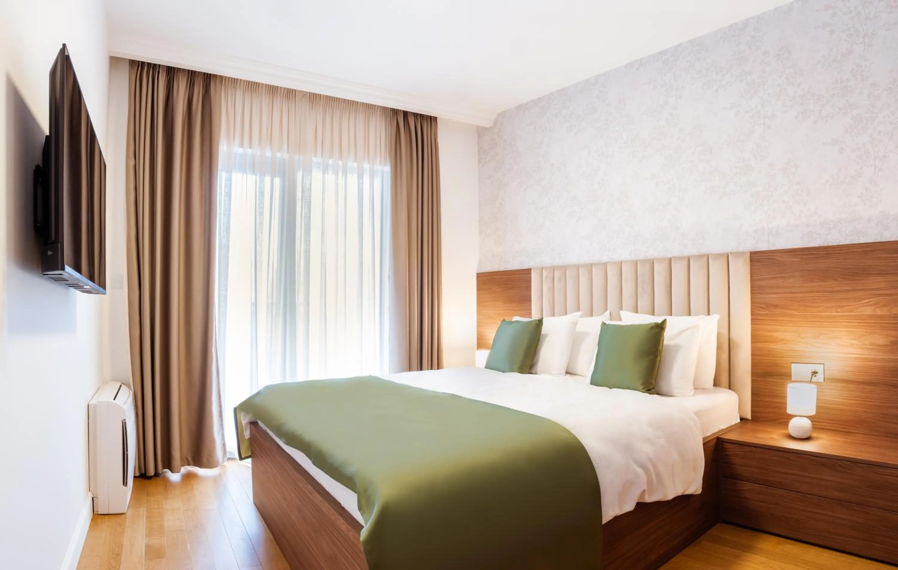 Bedroom, Bed in Hotel Diplomat by Aycon