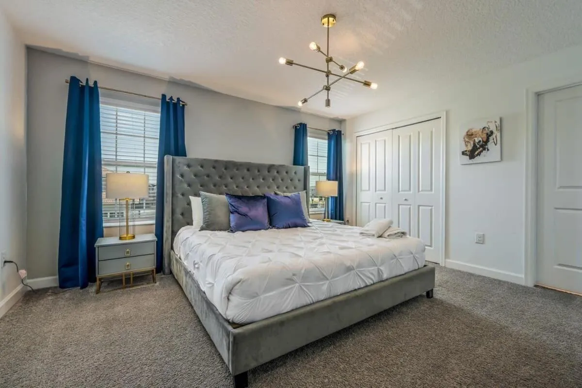 Bed in Relax in Style at this Spacious 4-Bedroom Villa