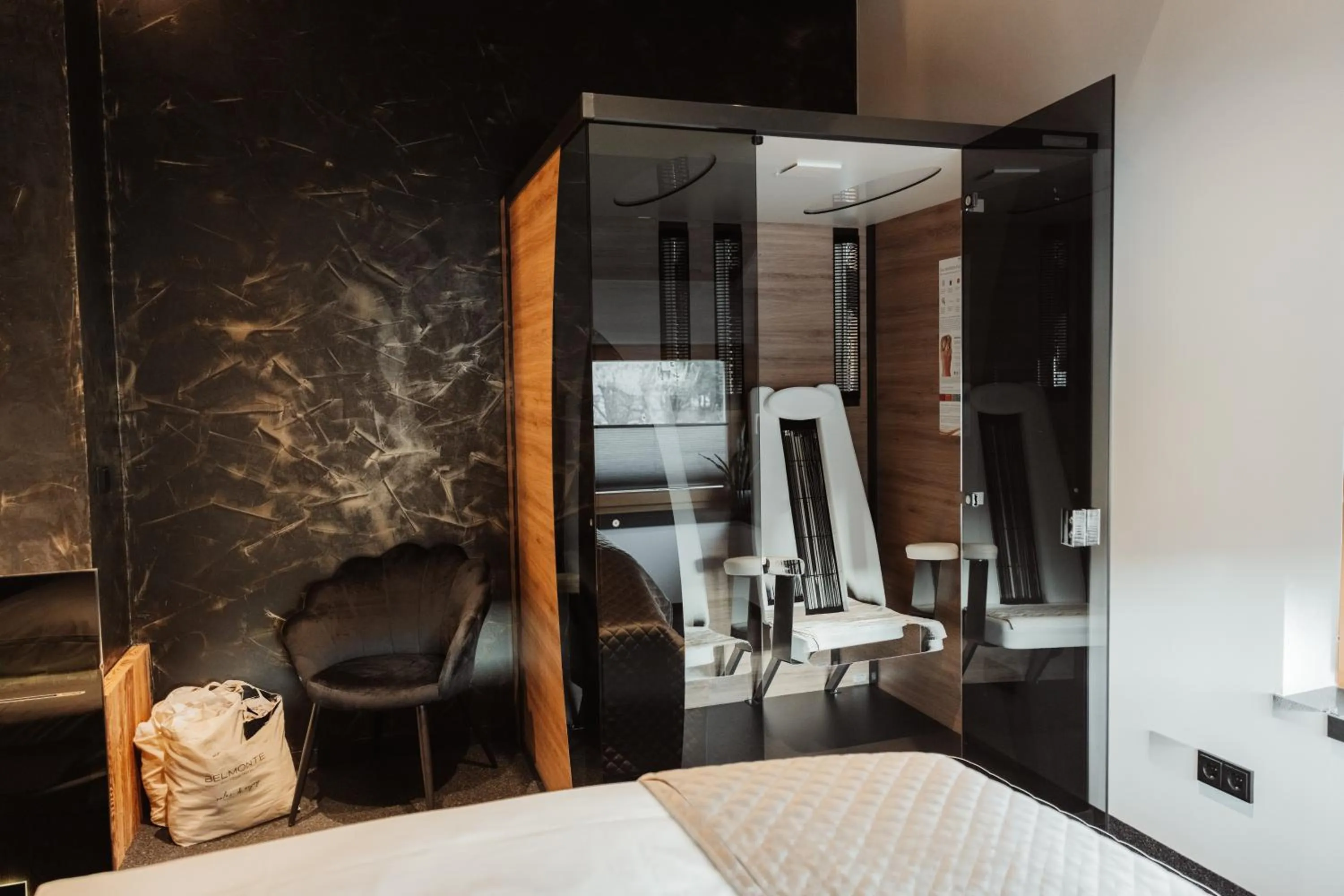 Sauna, Bed in Belmonte Tirol - Boutique Hotel