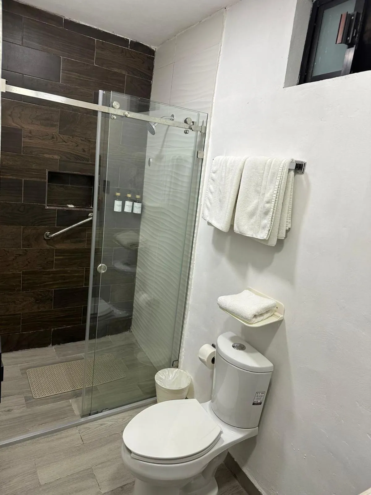 Bathroom in FIESTA MIRAMAR