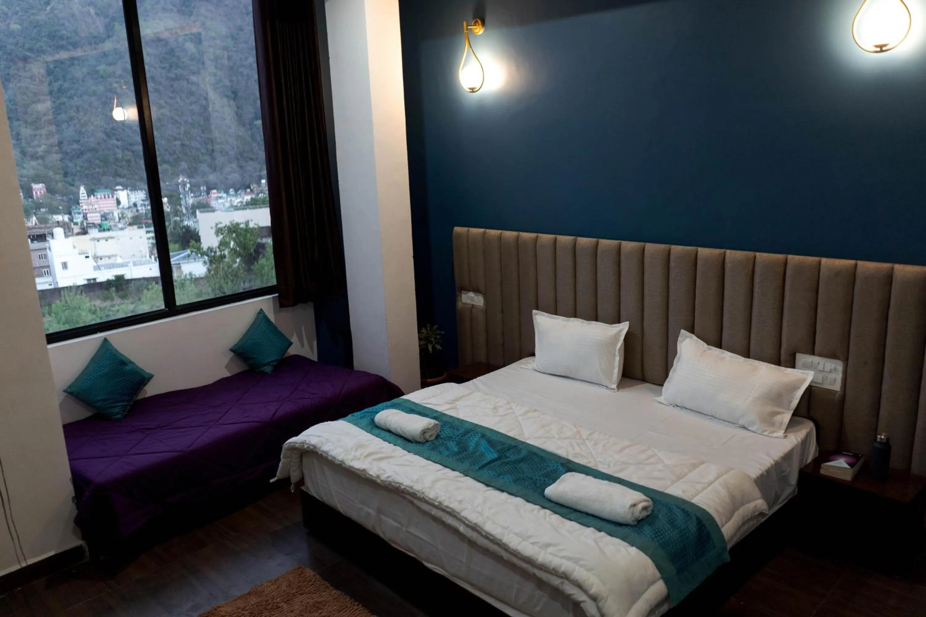 Bed in Spontrail Hostel