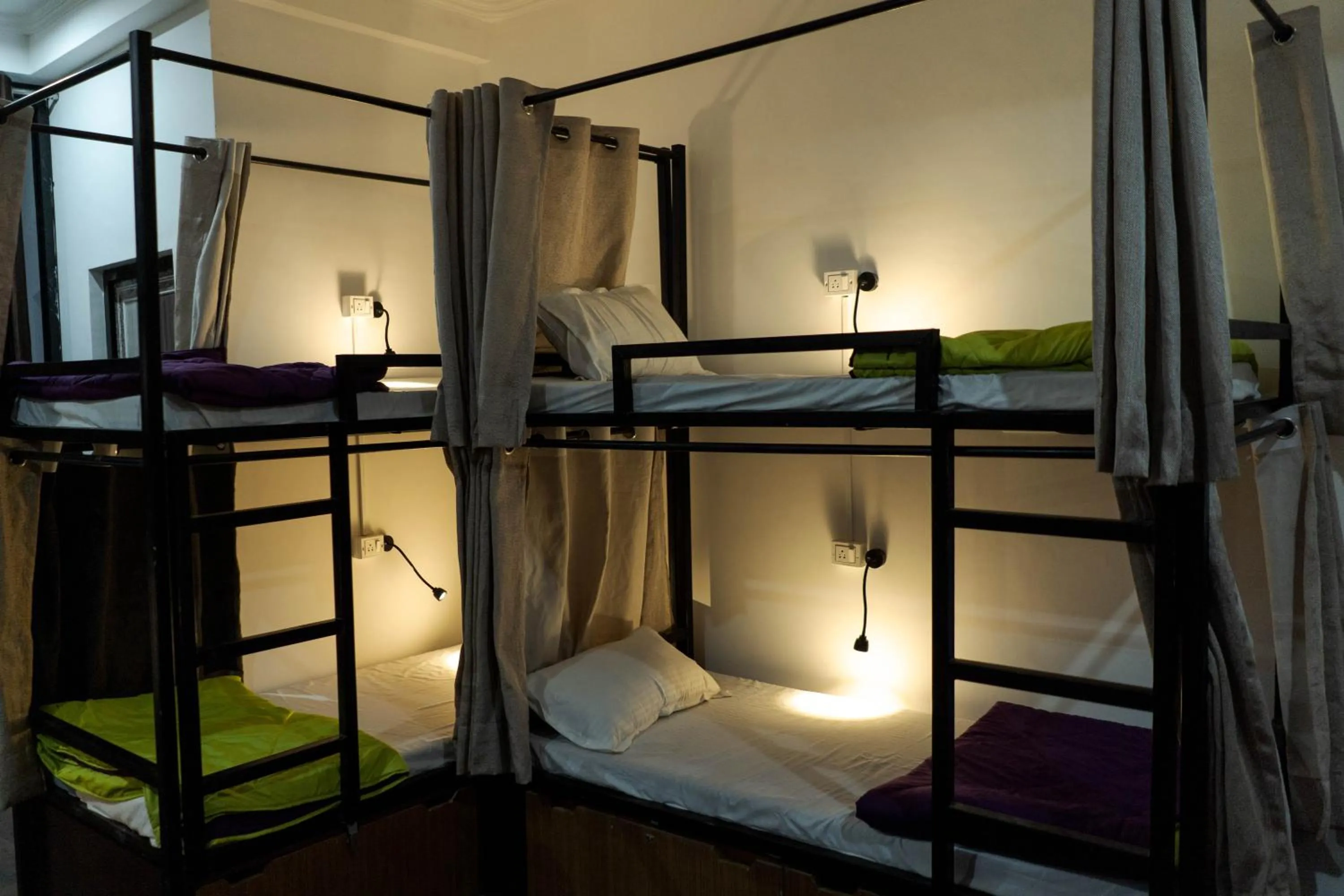 bunk bed, Bed in Spontrail Hostel