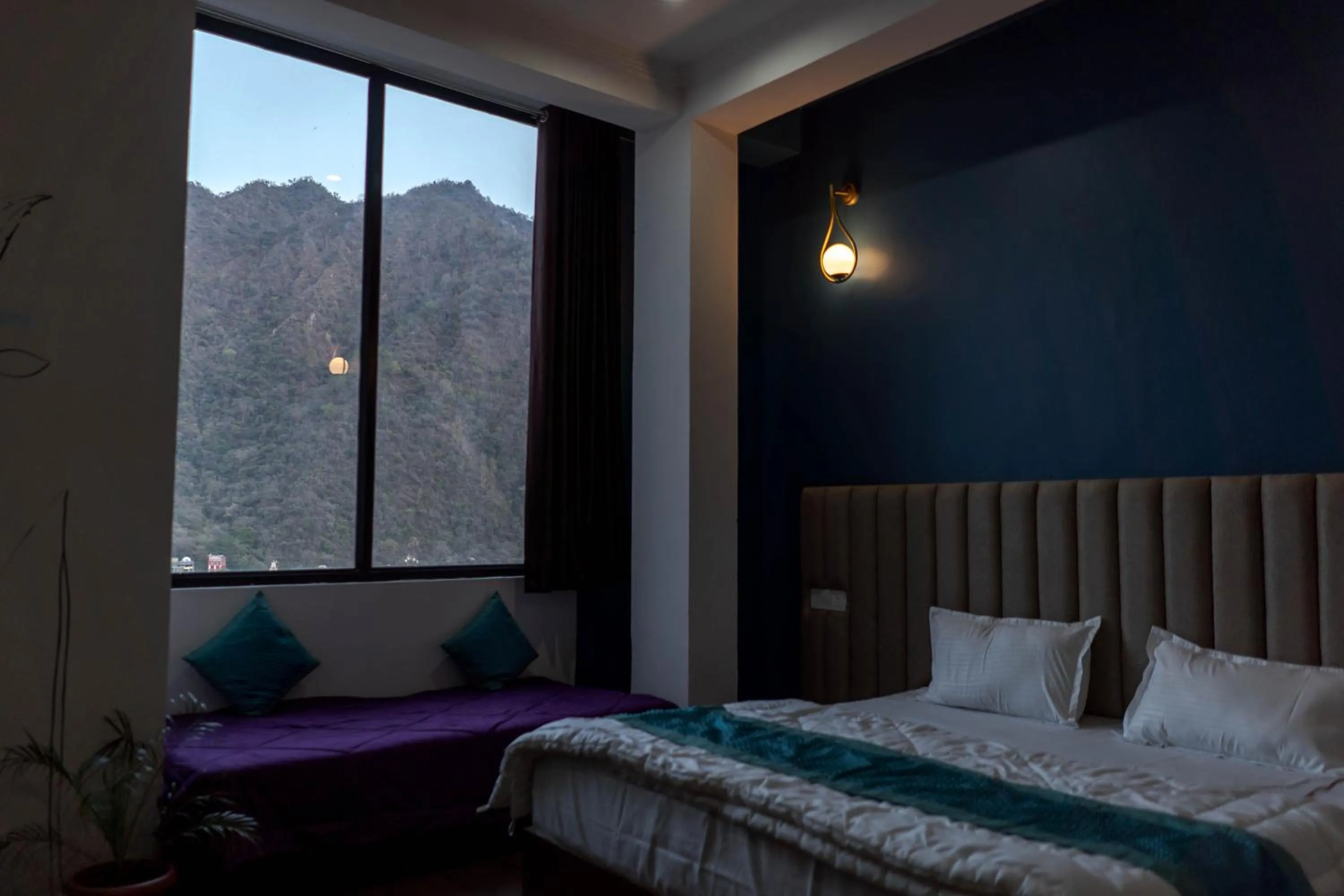 Bed in Spontrail Hostel