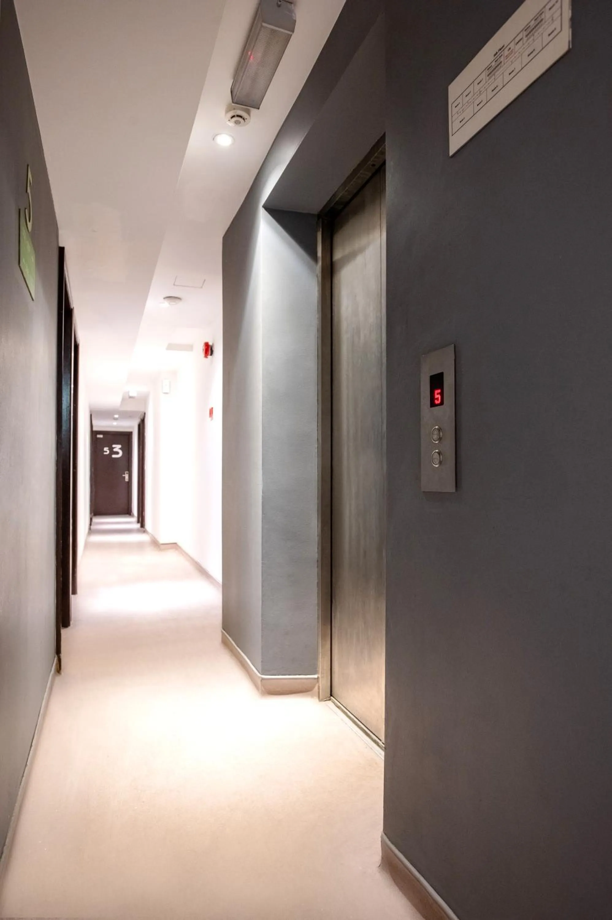 elevator in The Quay Hotel Bukit Bintang