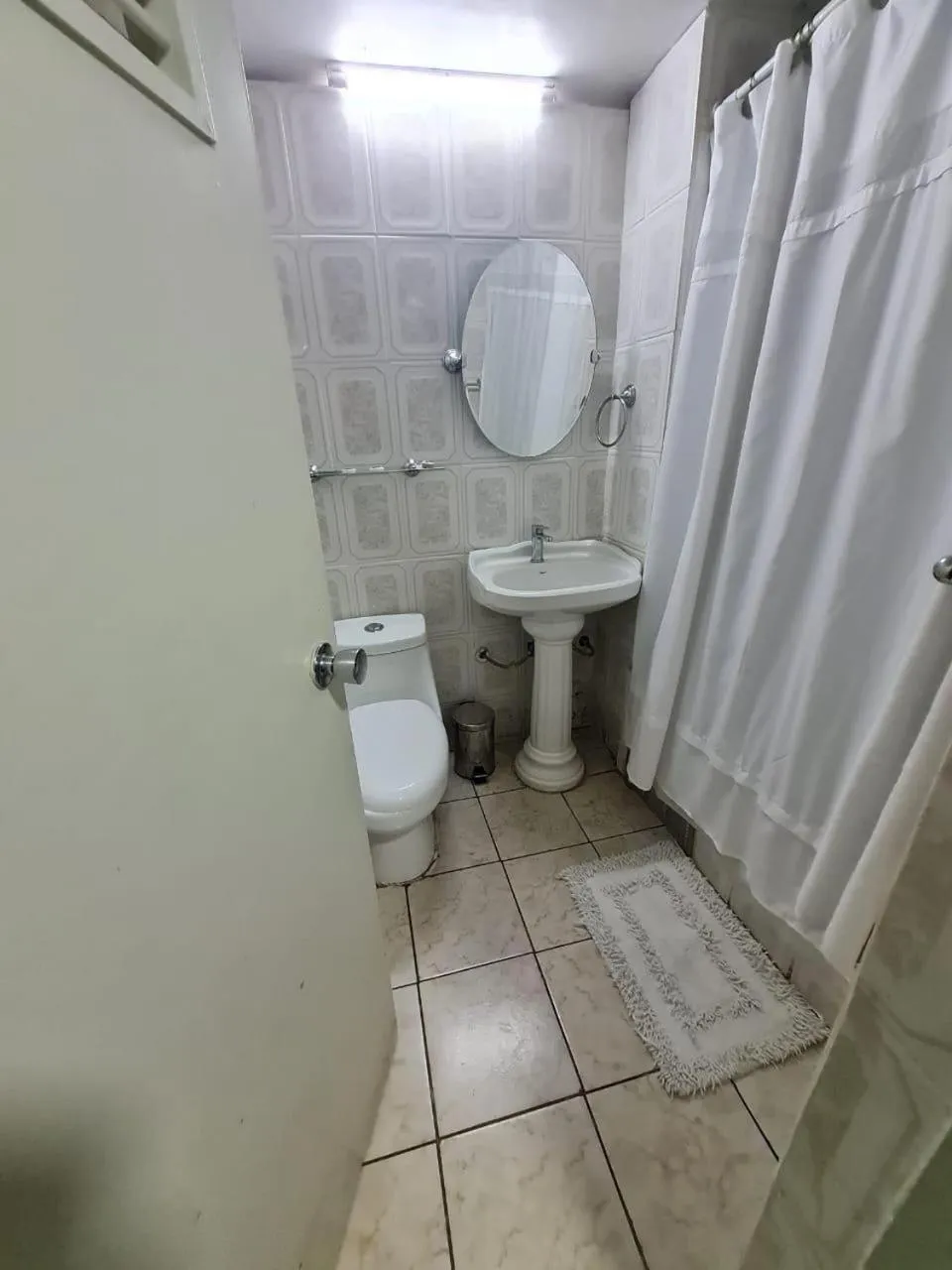 Bathroom in NEW HOTEL CRUZ DEL SUR