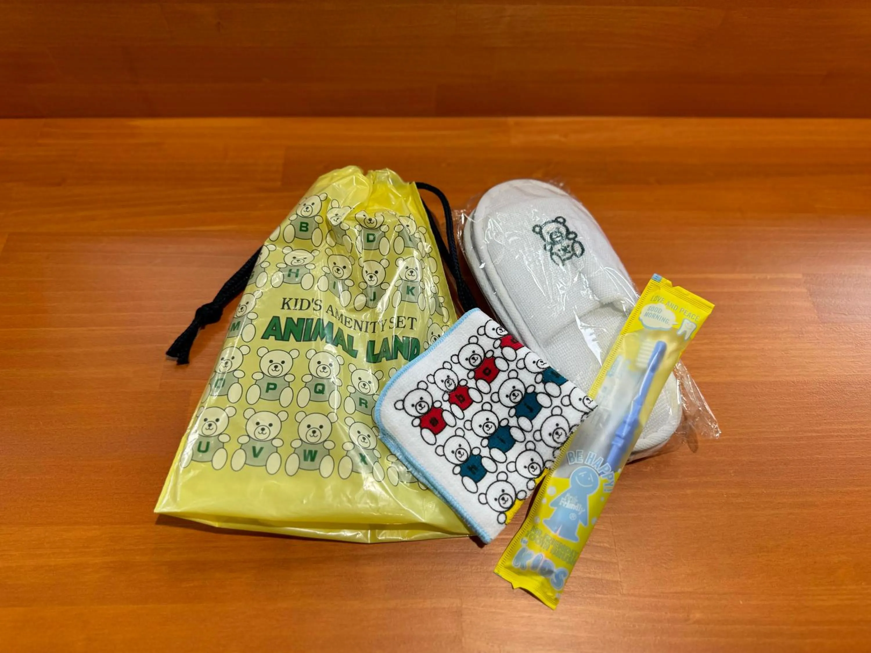 children in Towadakohan Sakura