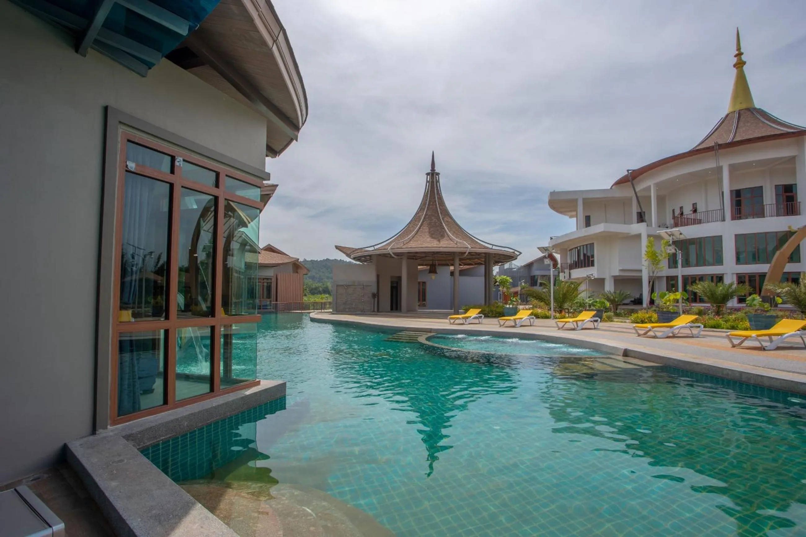 Nakaburi Sanctuary Resort&Spa