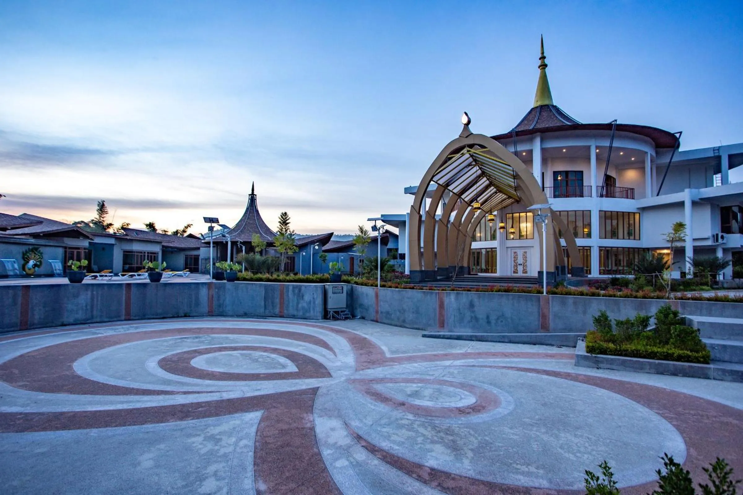 Day in Nakaburi Sanctuary Resort&Spa