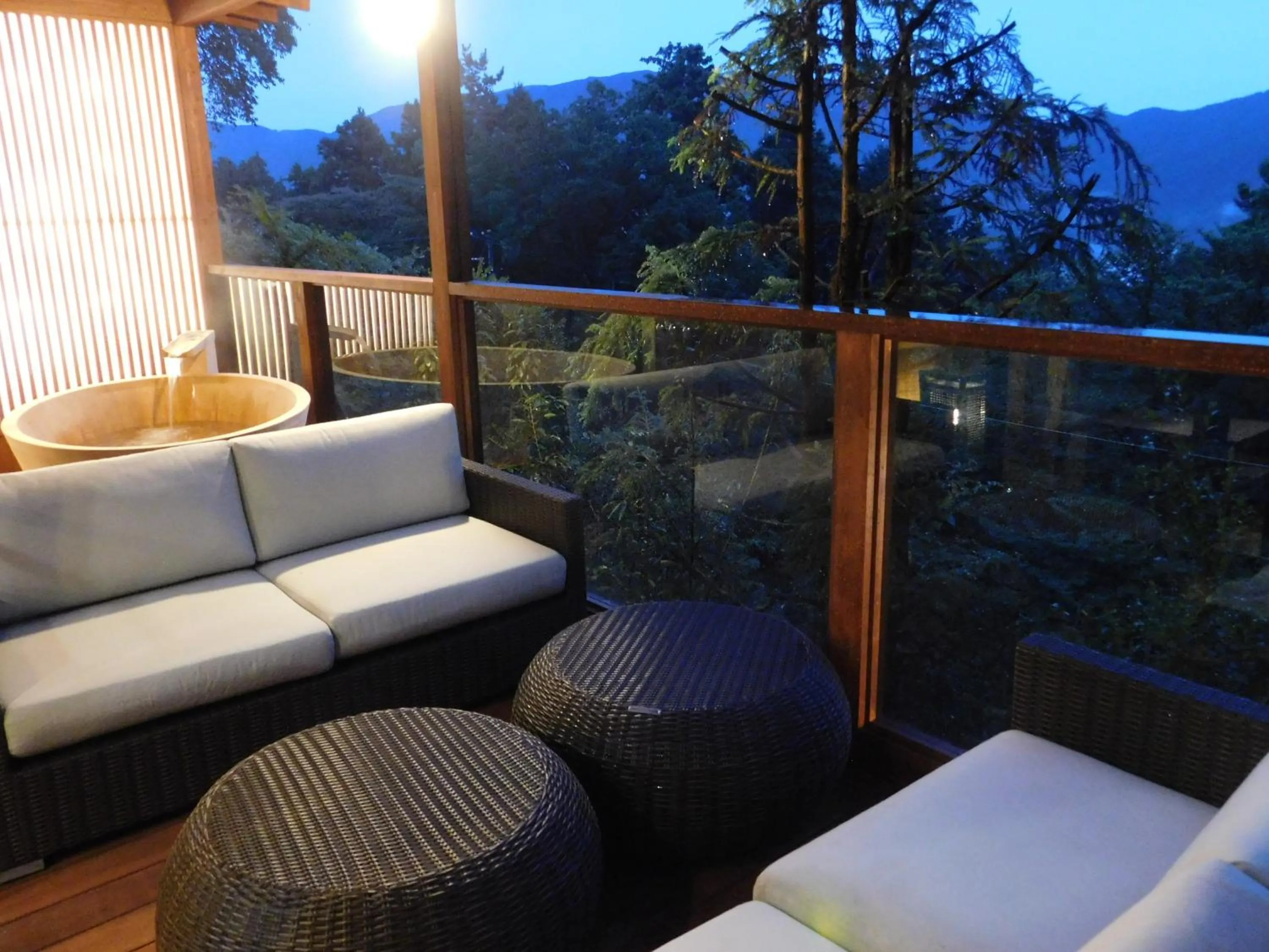 Photo of the whole room in Hakone Kyuan