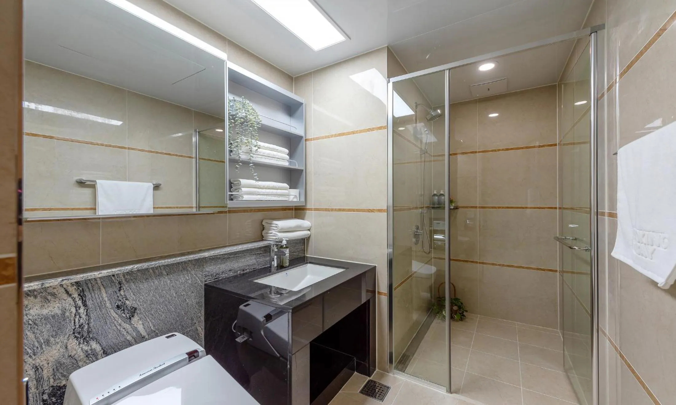 Busan Station BOOKING THE BAY