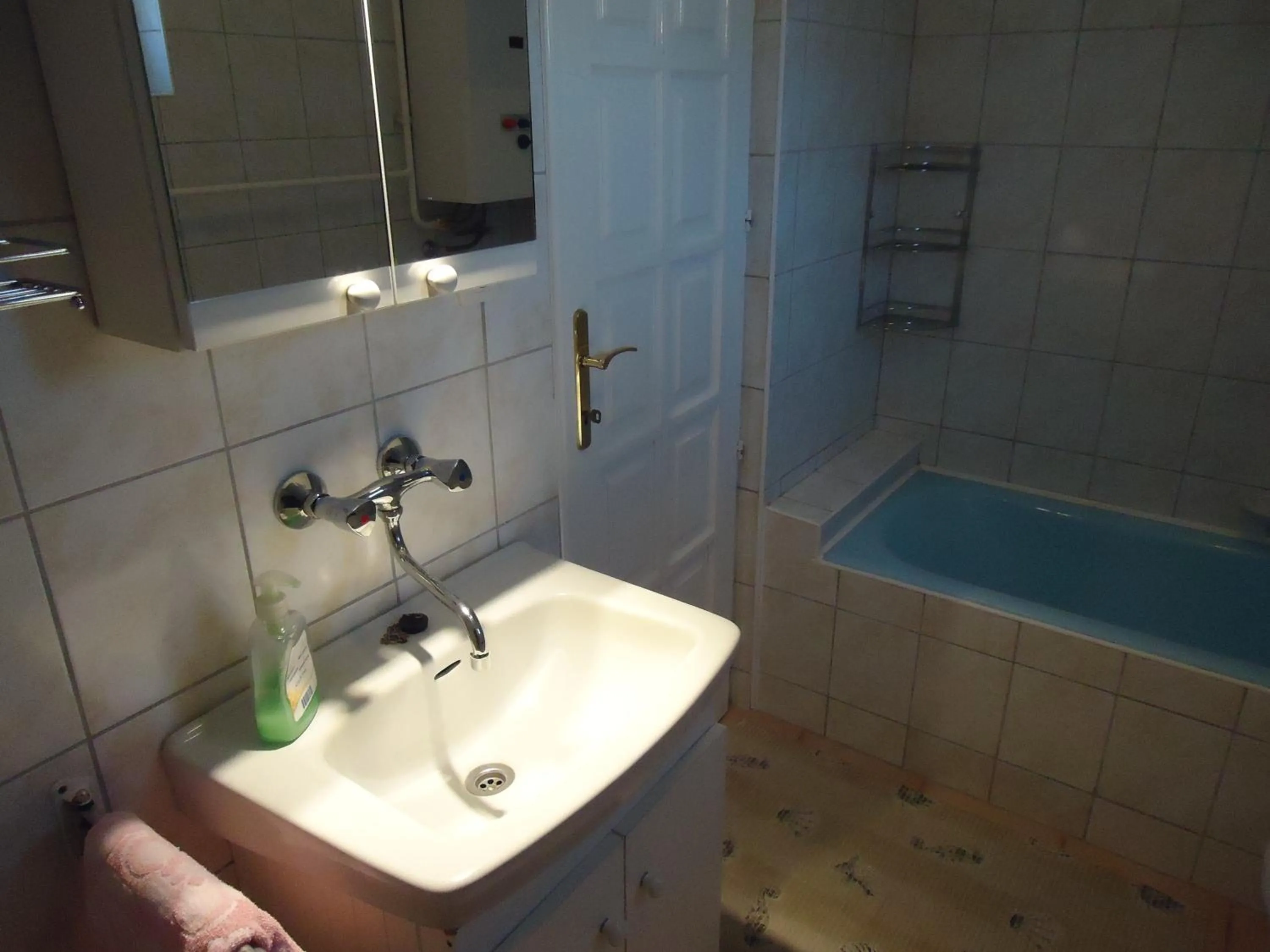 One-Bedroom Apartment in Szivárvány Apartman