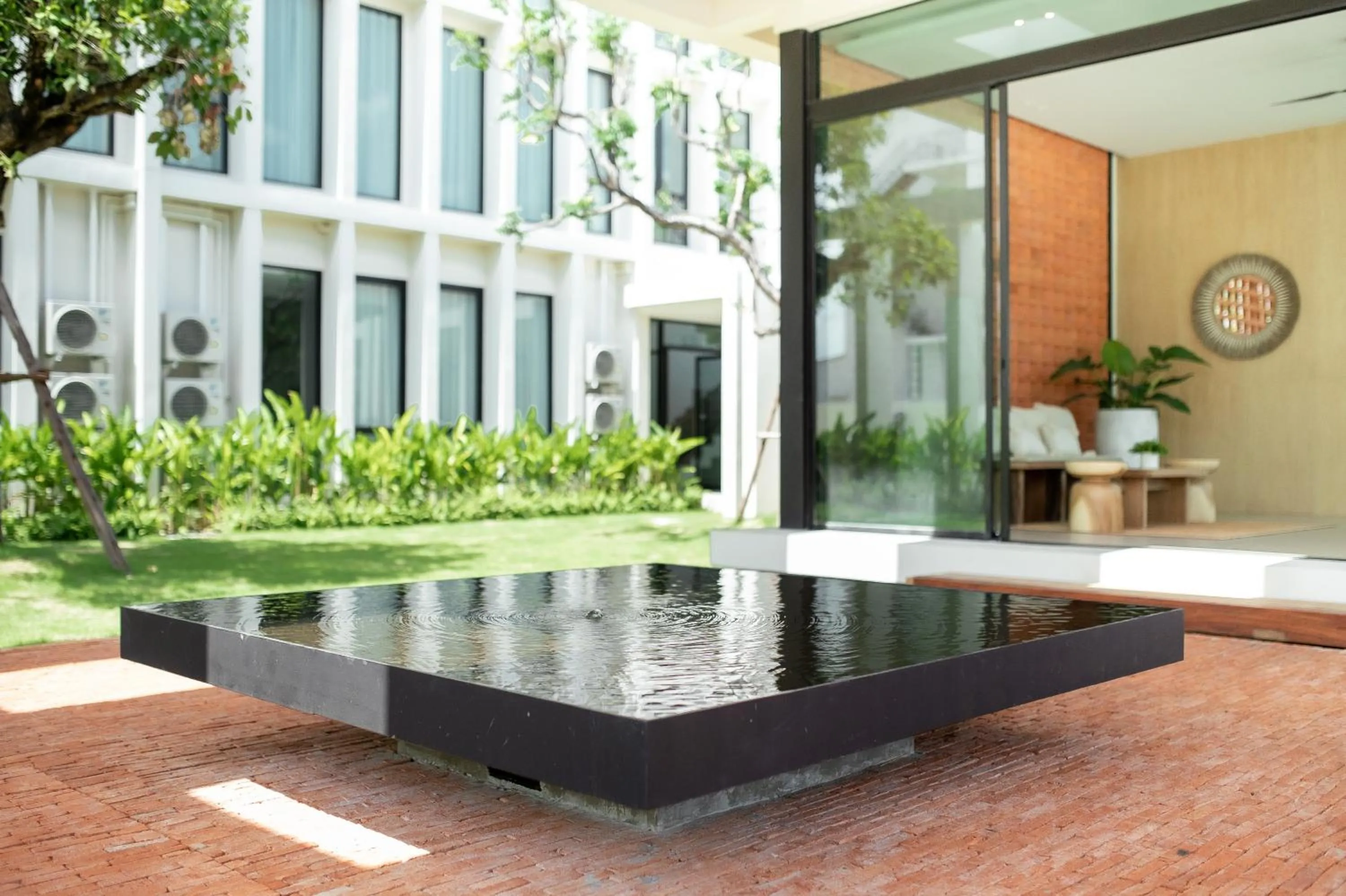 Area and facilities in Pillows boutique hotel