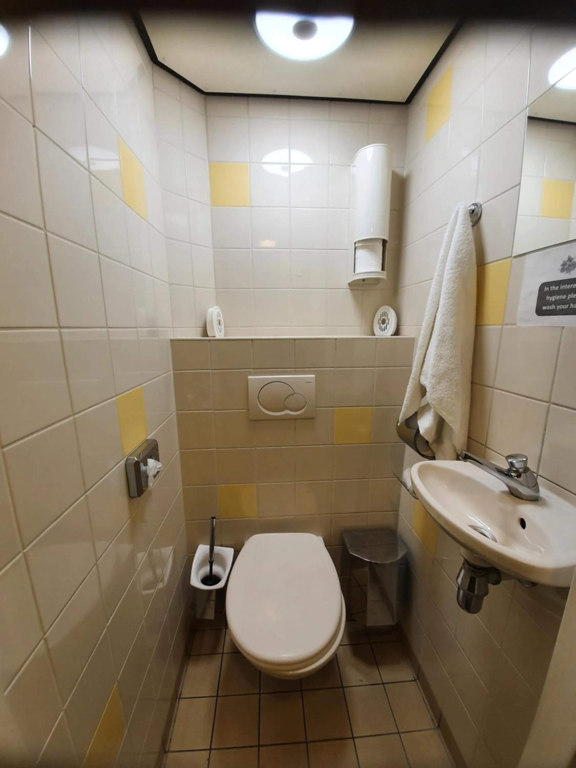 Bathroom in International Budget Hostel City Center