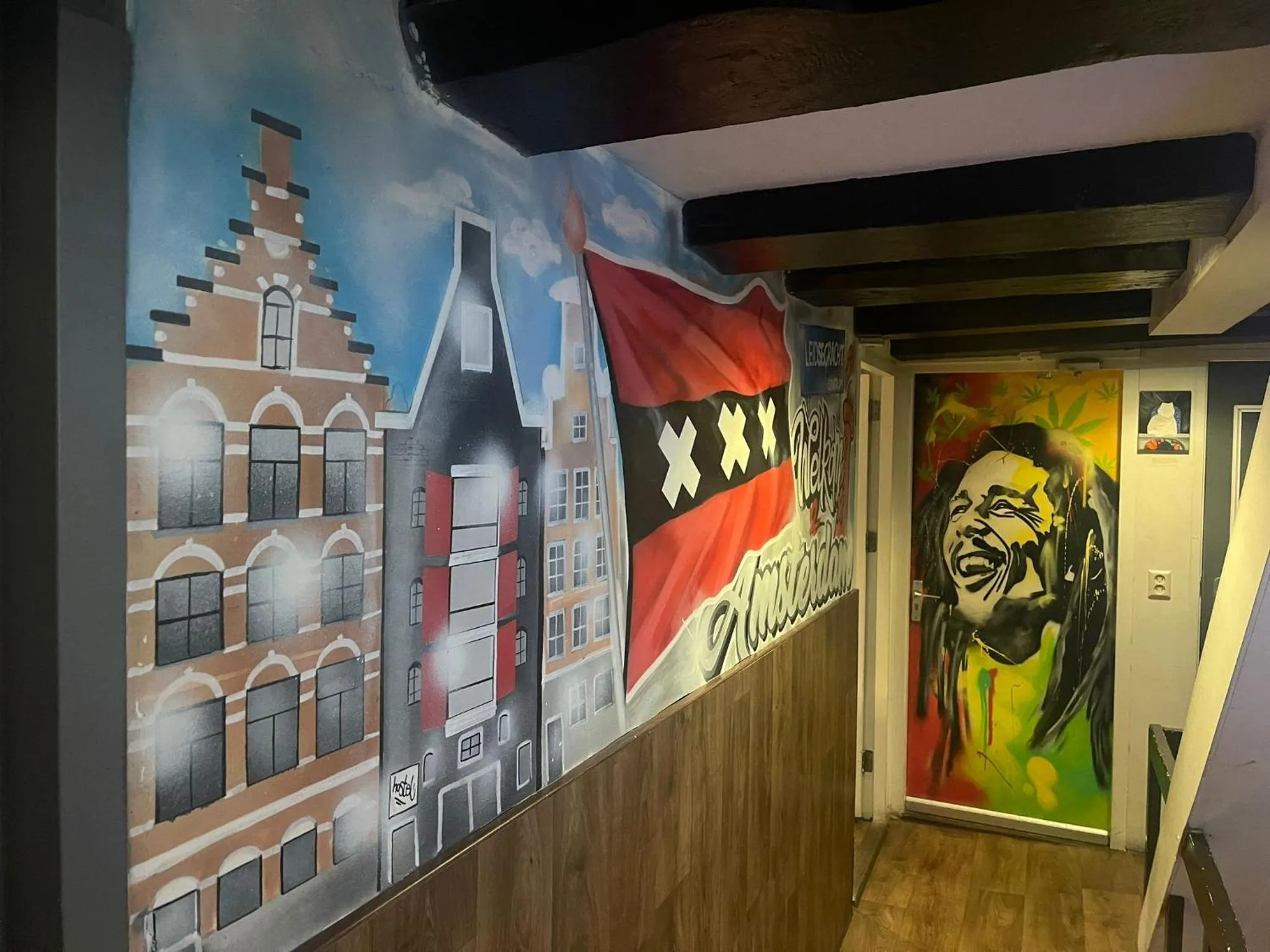 Decorative detail in International Budget Hostel City Center