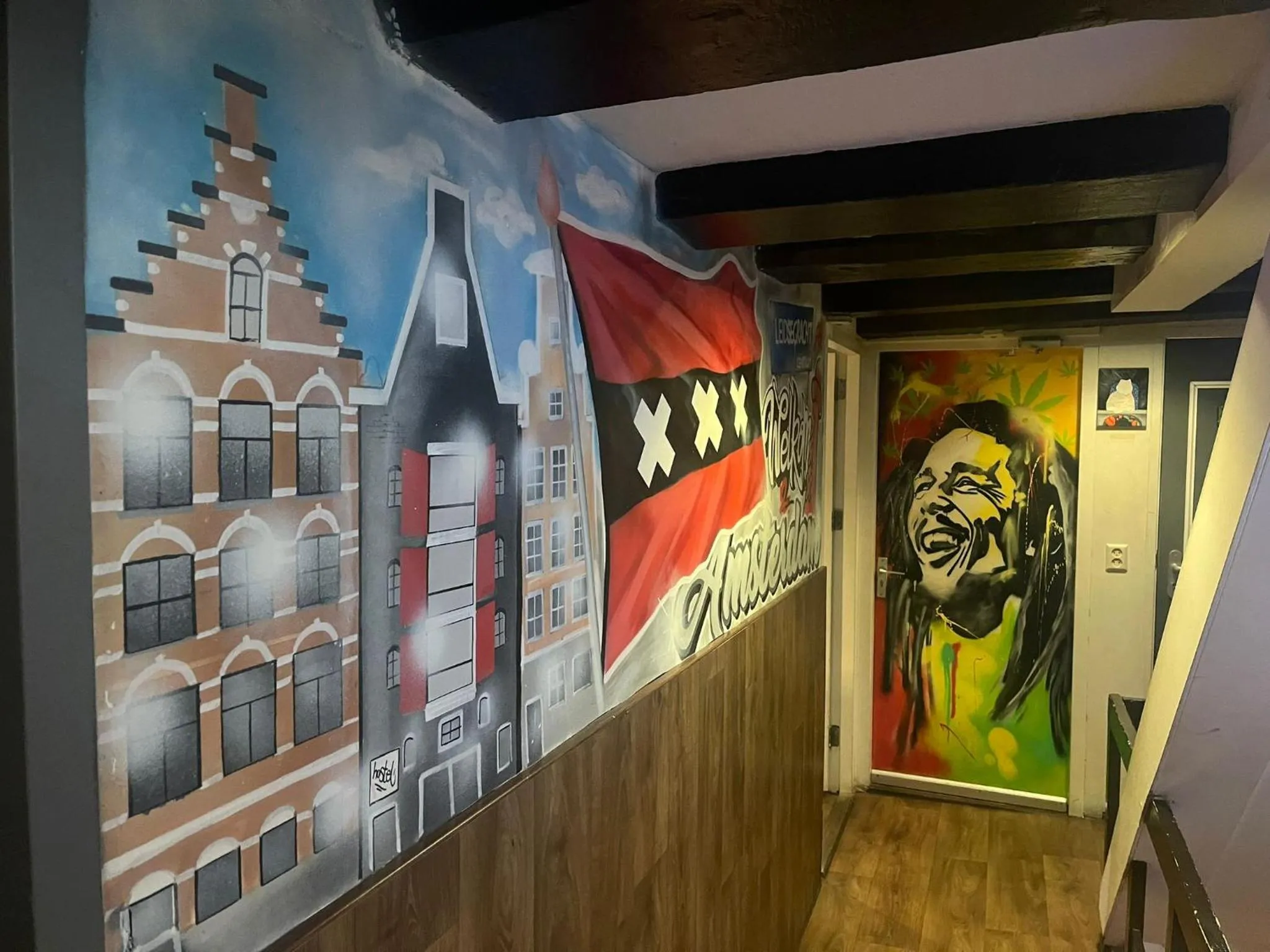 Decorative detail in International Budget Hostel City Center