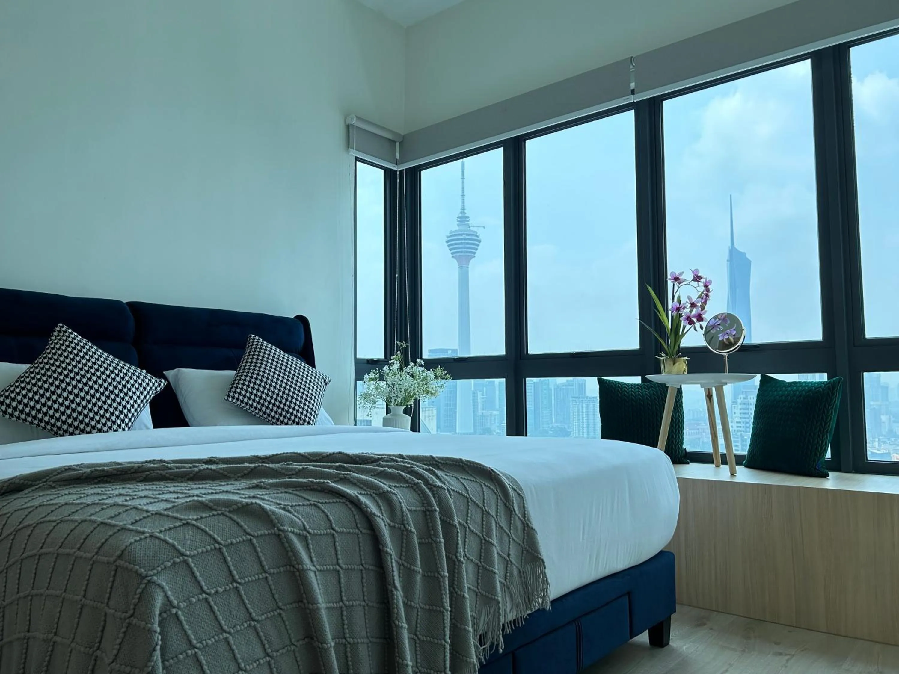 Bed in LUXE Infinitum KLCC by WSD