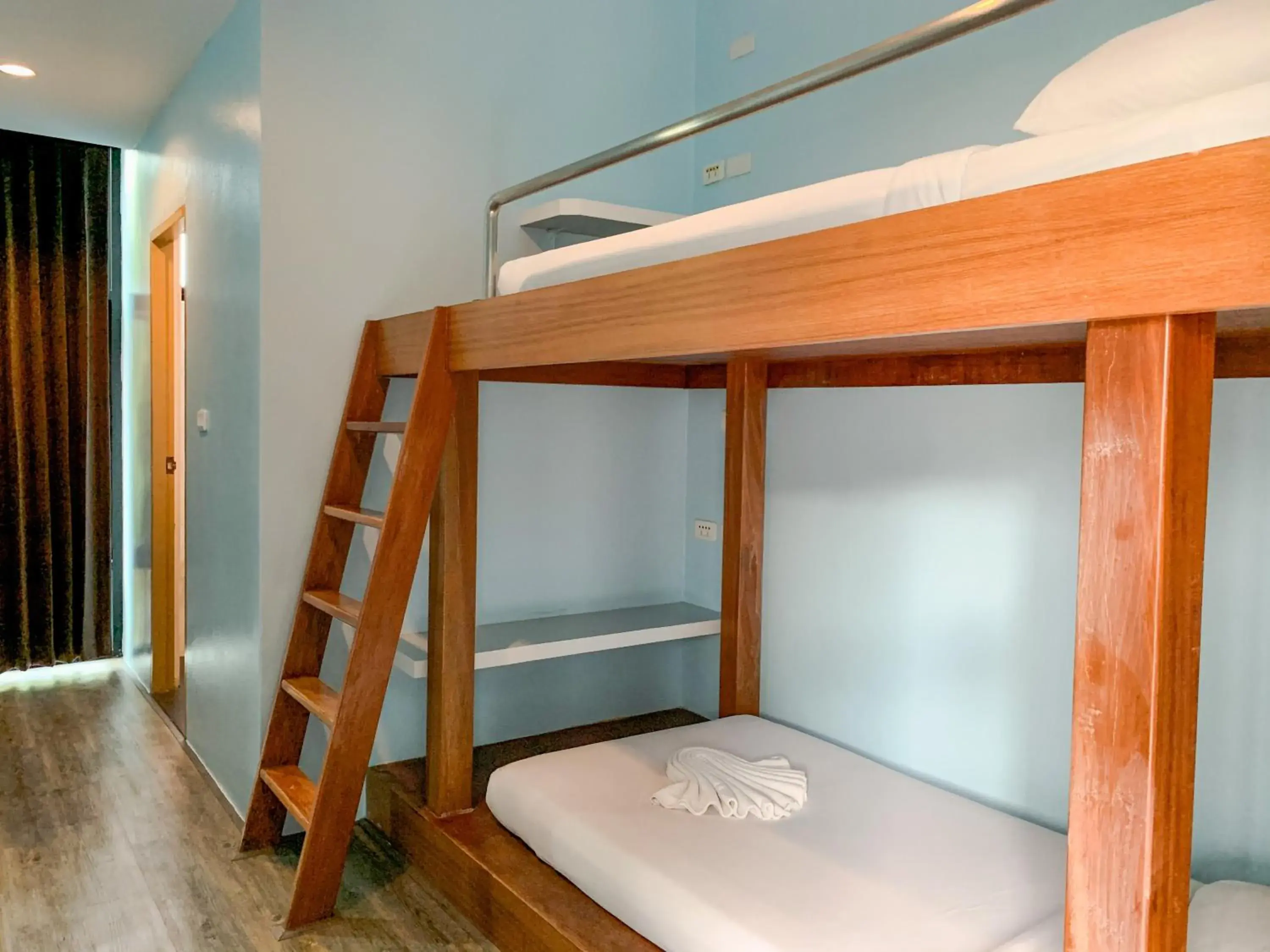 Twin Room with Private Bathroom in Behind The Scene Hotel Club @ Samui Twin Room with Private Bathroom in Behind The Scene Hotel Club @ Samui