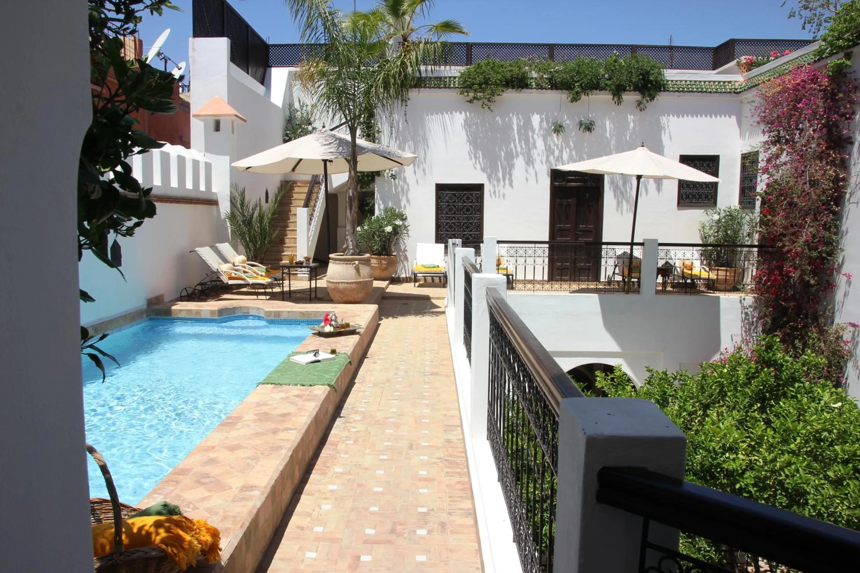 Property building in Riad Clémentine