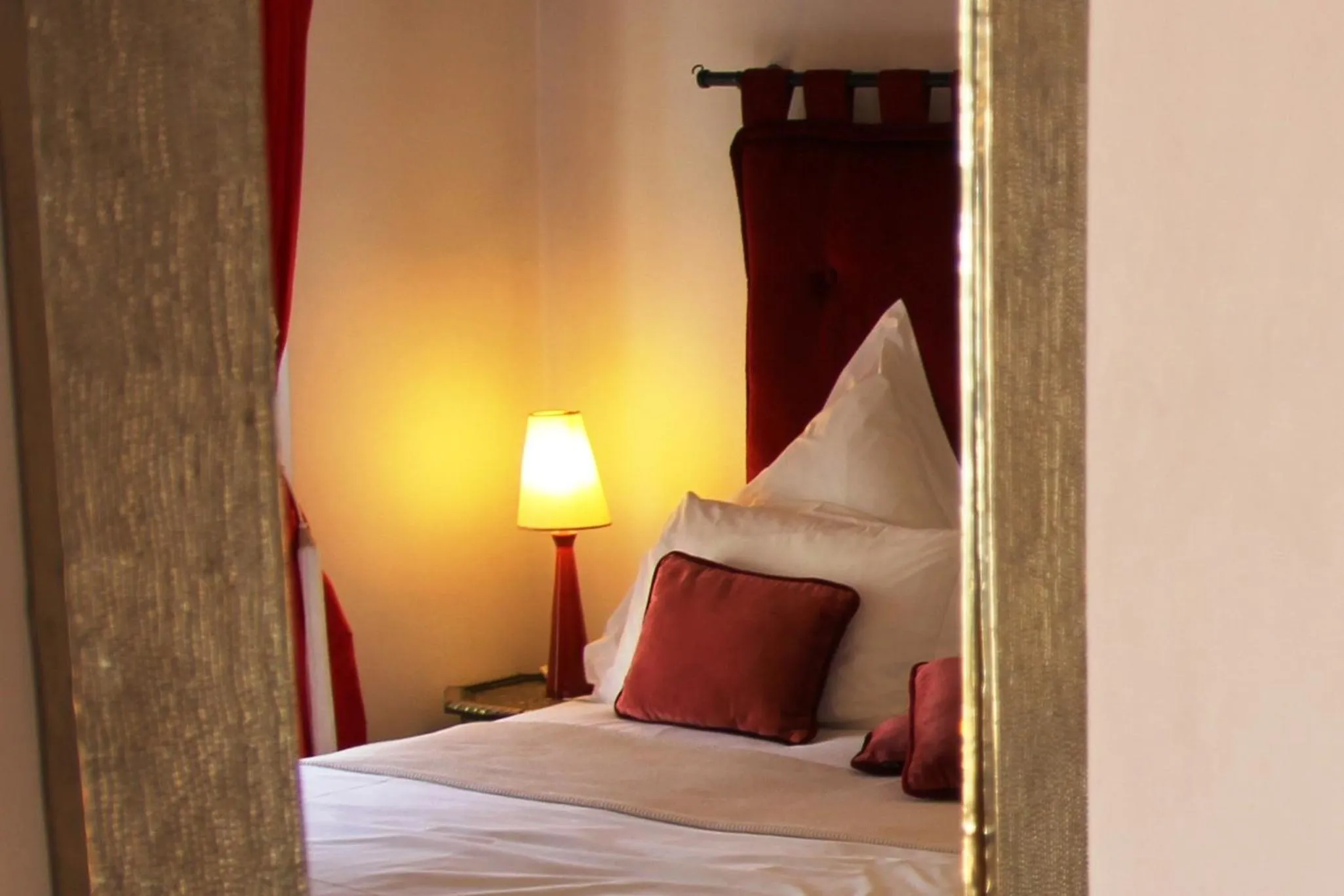 Decorative detail, Bed in Riad Clémentine