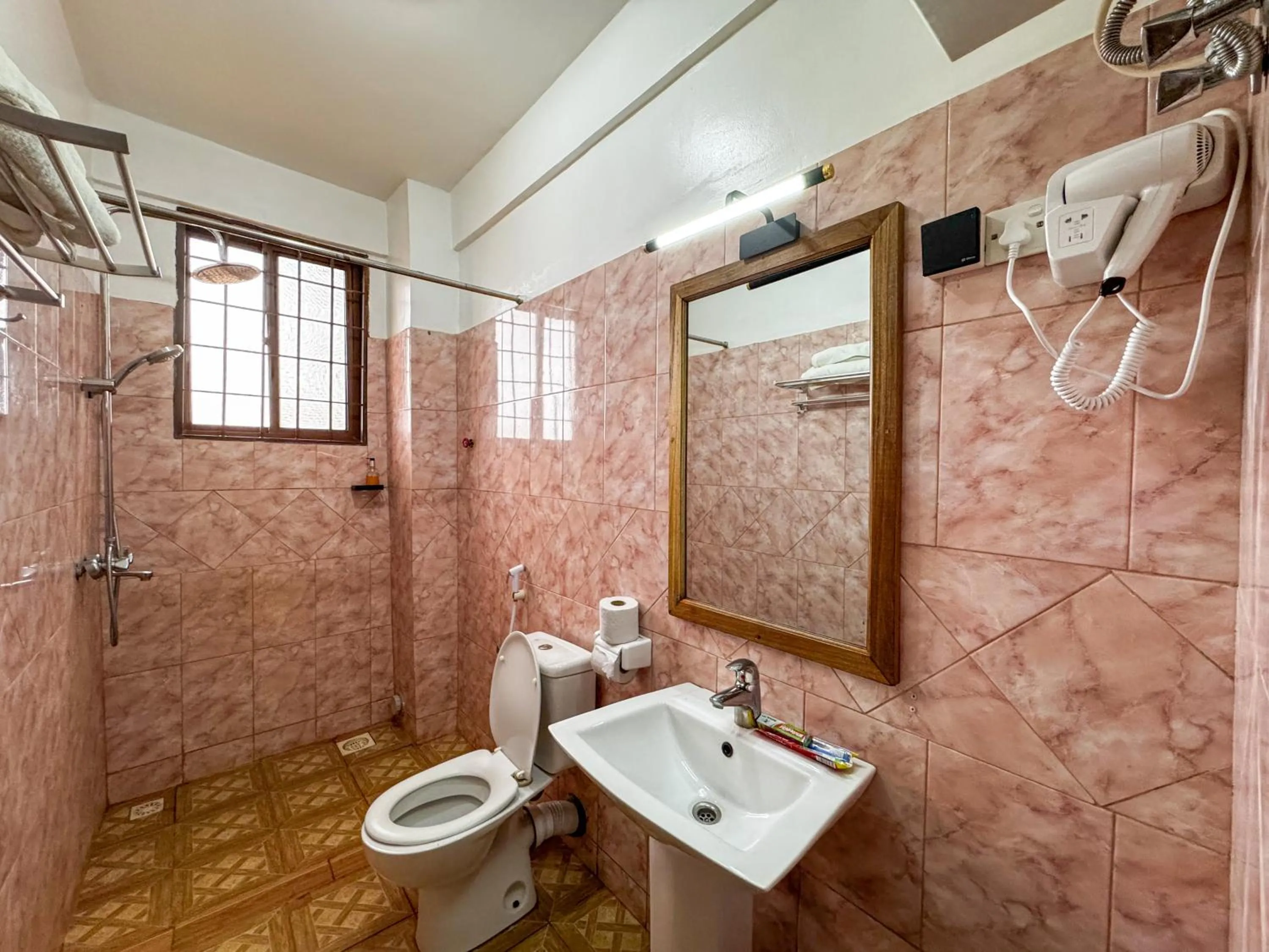 Shower in Njiro Climax