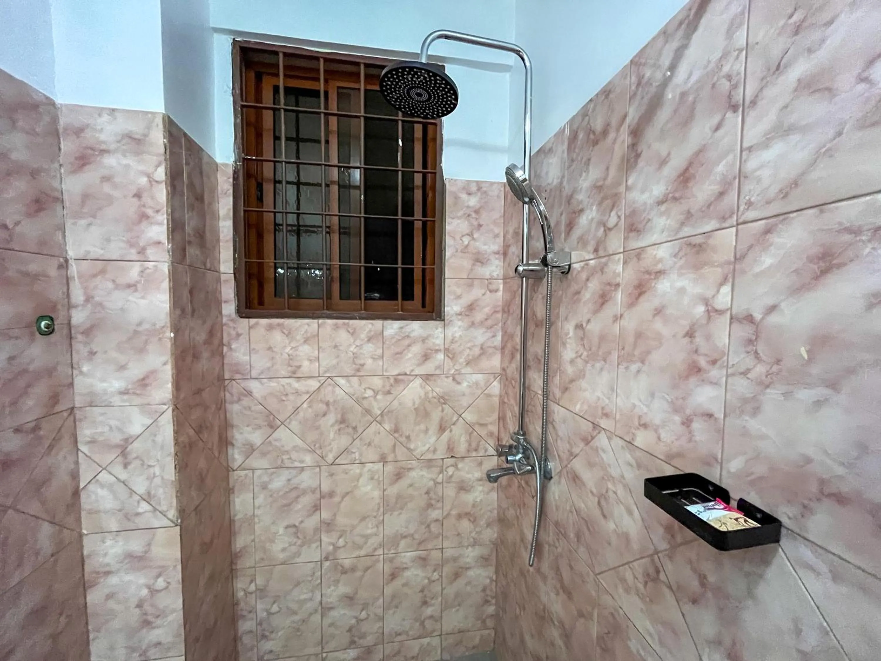 Shower in Njiro Climax