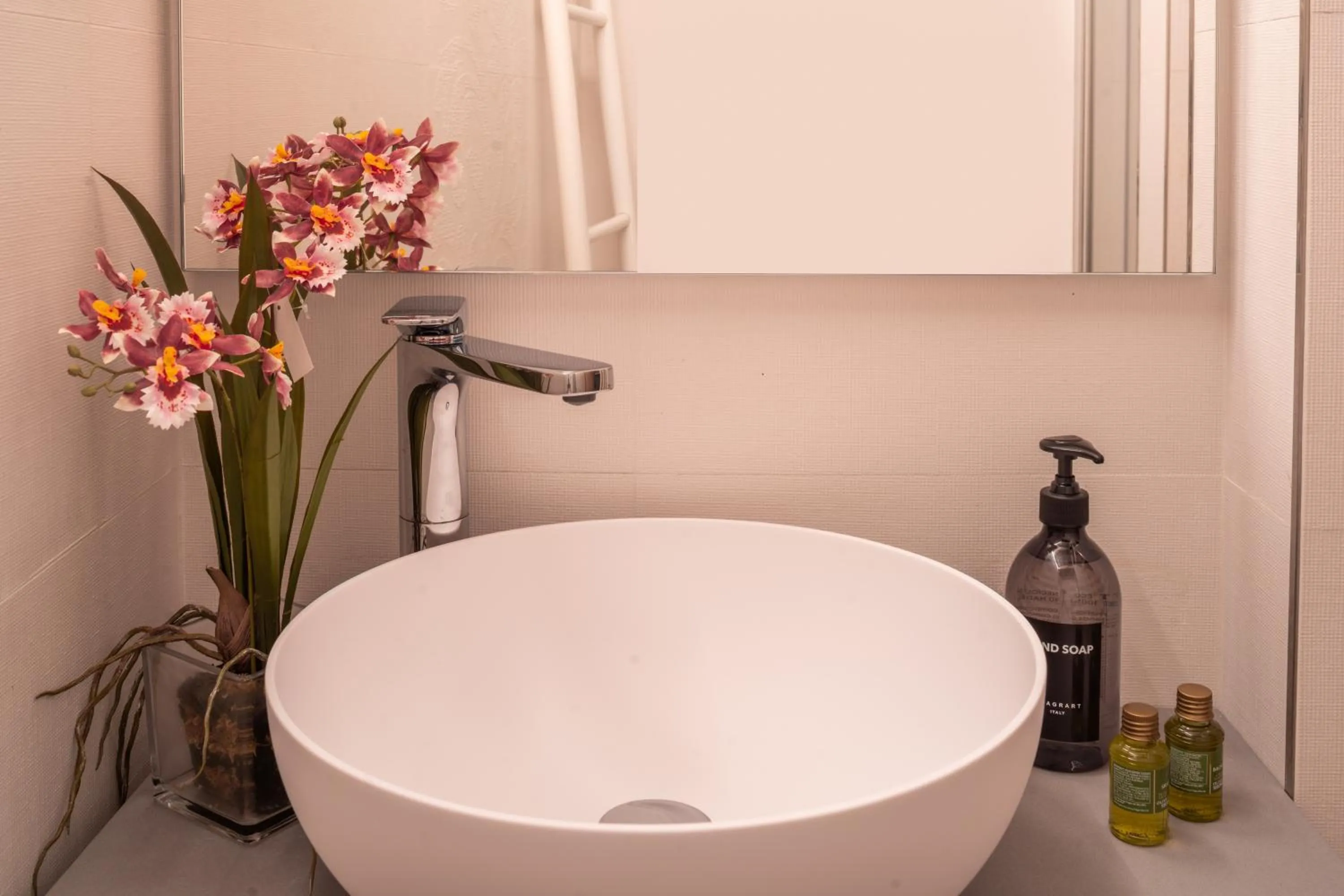 Bathroom in San Pietro Cozy Studio R&R