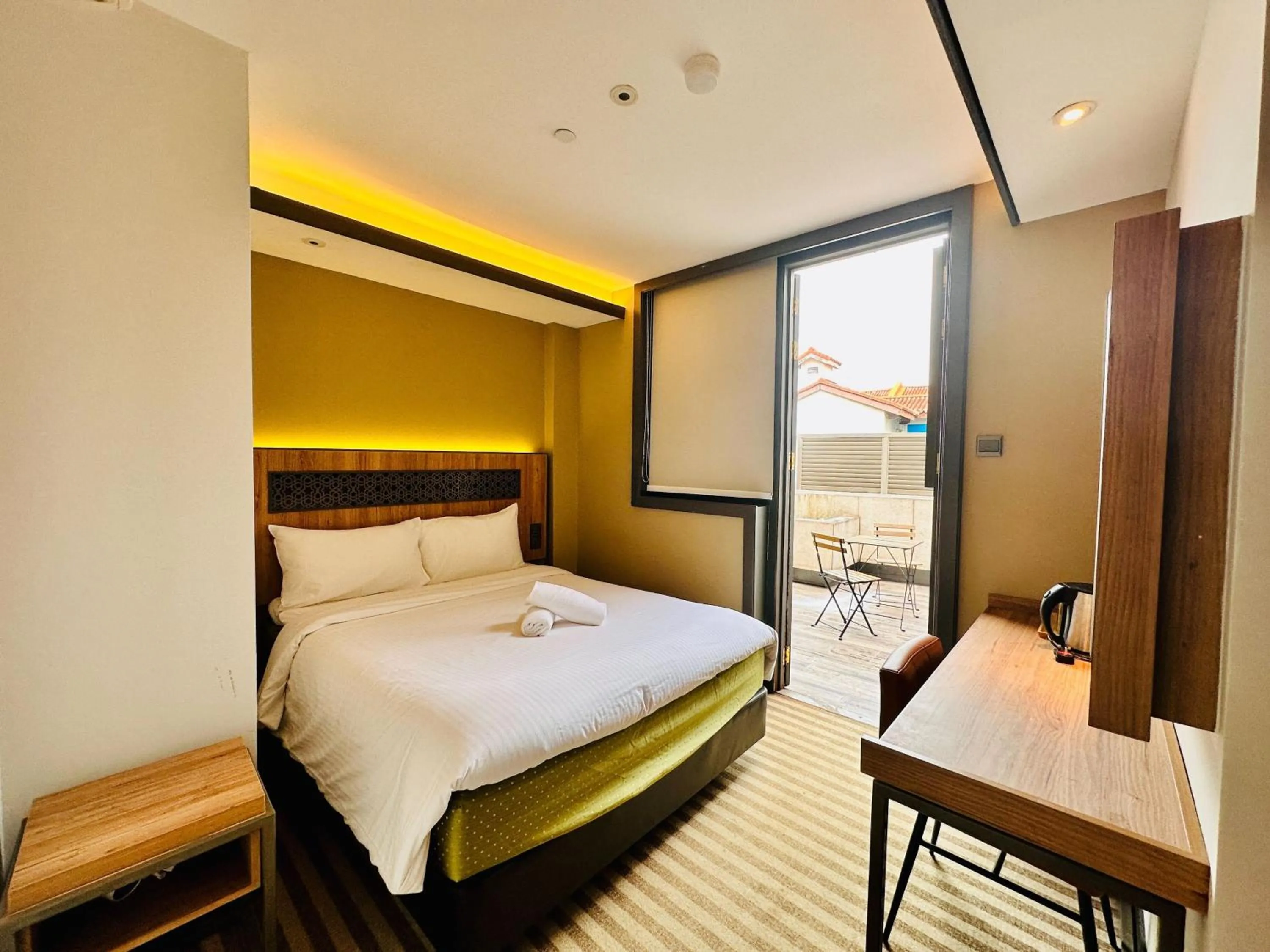 Bed in Dash Living Rochor